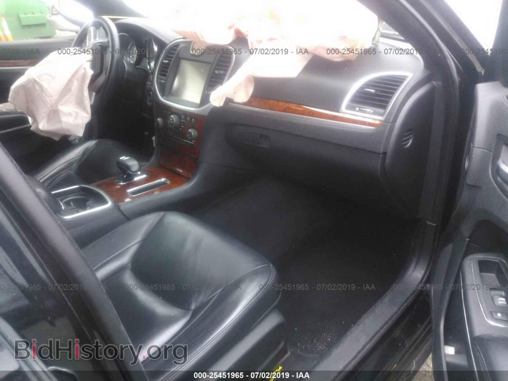 2014 CHRYSLER 300 - VIN: 2C3CCARGXEH379252 - Фото 5