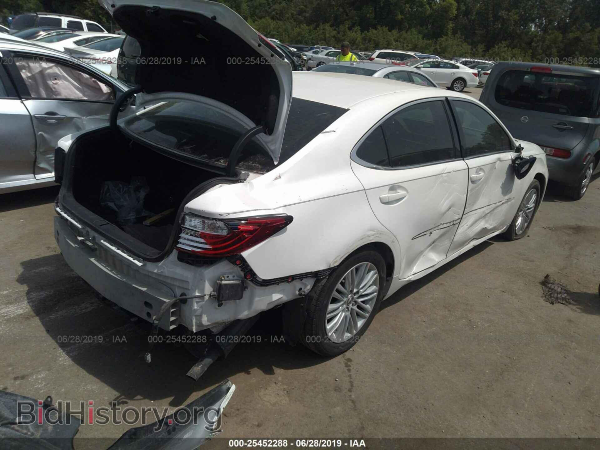 2014 LEXUS ES - VIN: JTHBK1GG3E2094123 - Фото 4