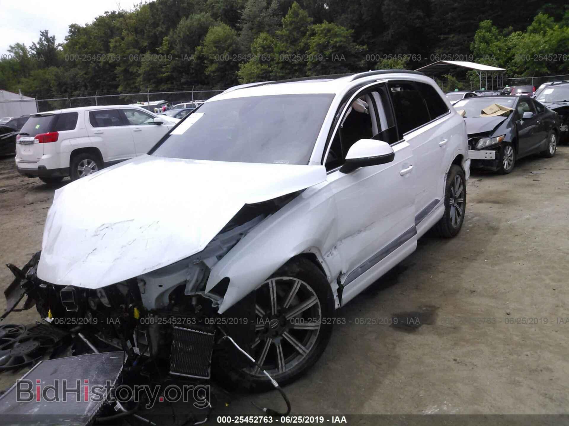 2018 AUDI Q7 - VIN: WA1VAAF79JD028297 - Фото 2