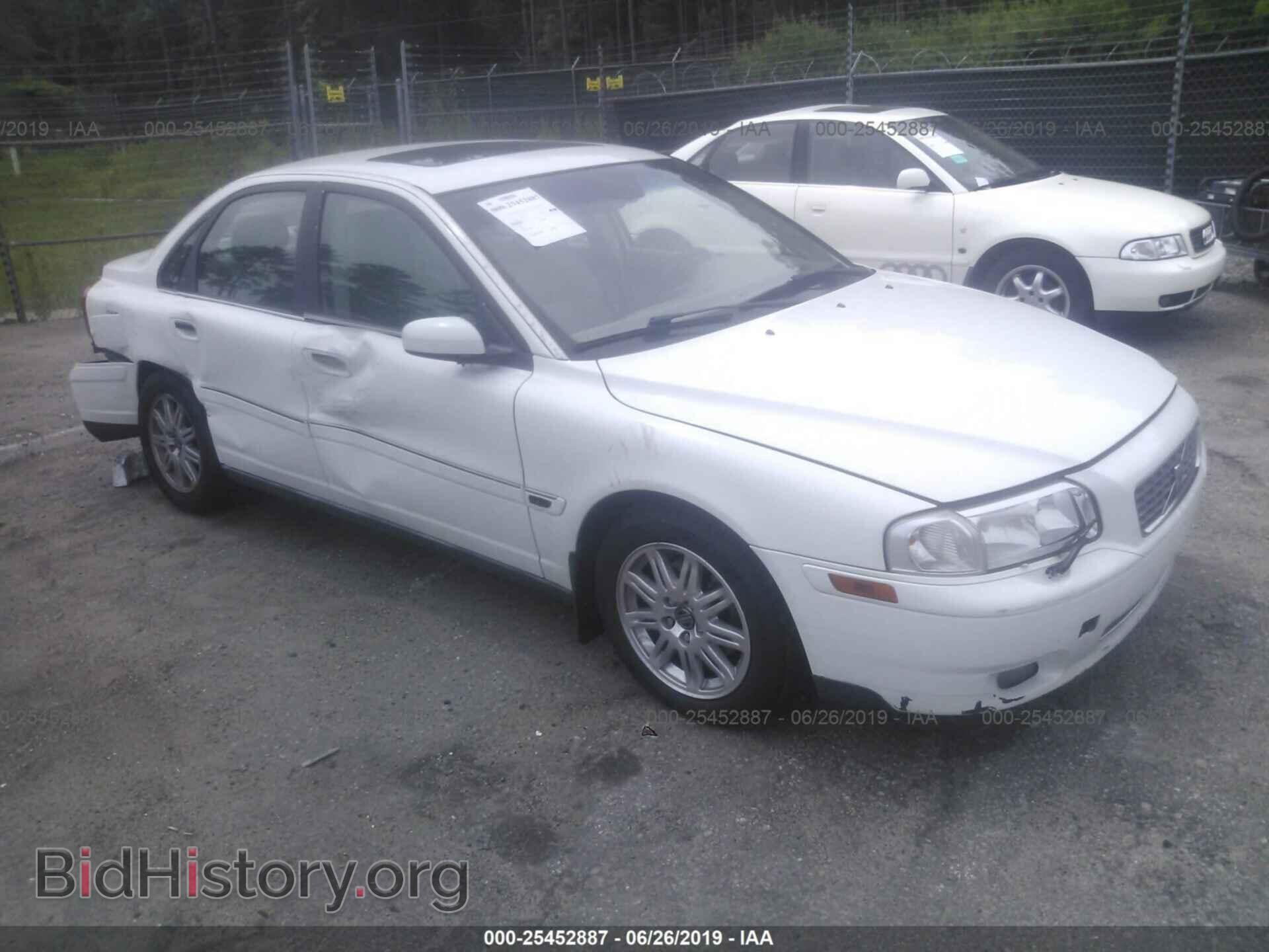 Фотография YV1TS592051403240 - VOLVO S80 2005