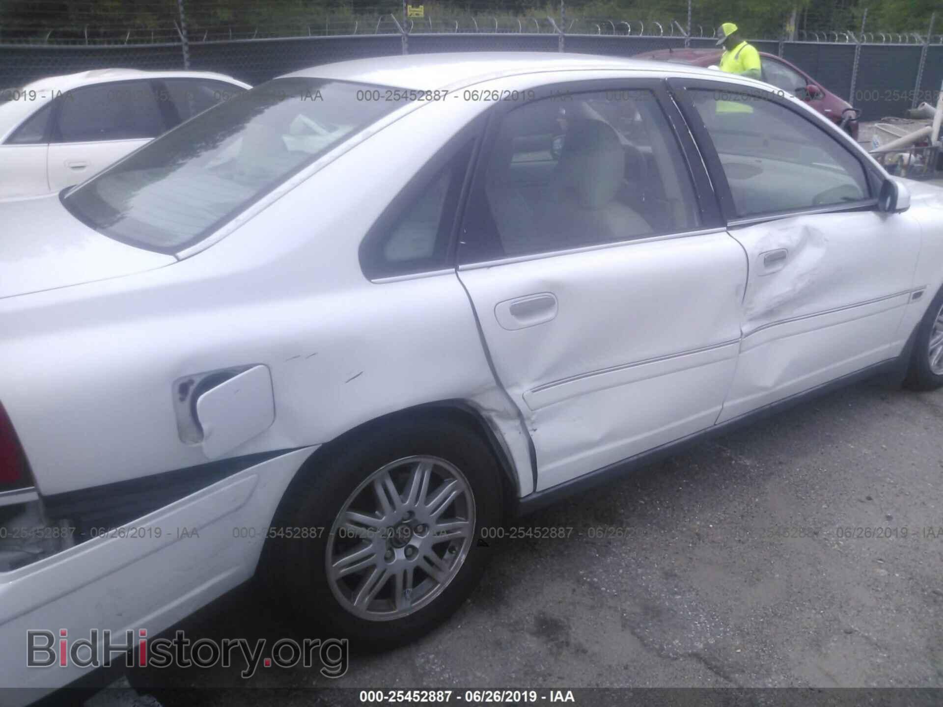 2005 VOLVO S80 - VIN: YV1TS592051403240 - Фото 6