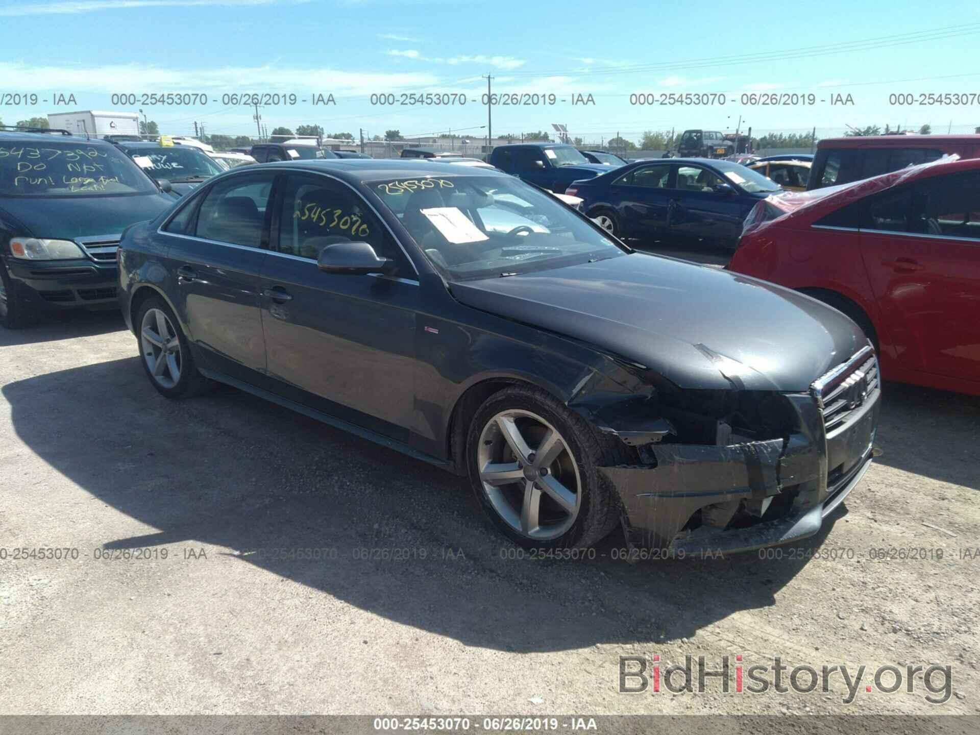 Photo WAUHFAFL9CA111800 - AUDI A4 2012