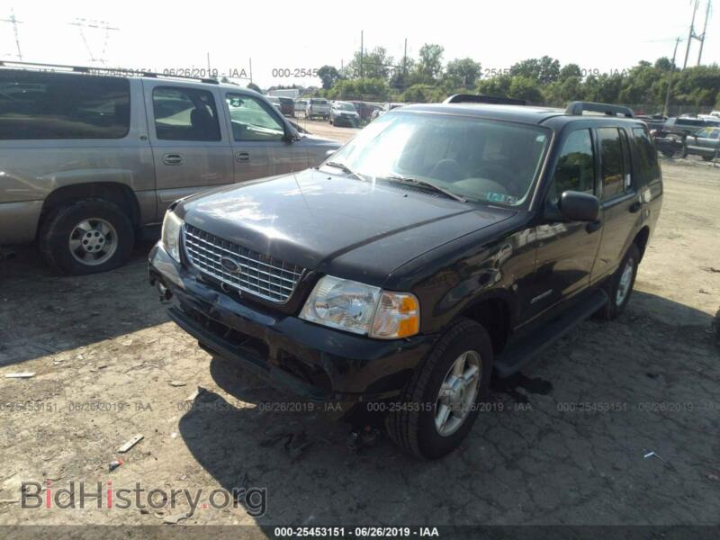 2005 Ford EXPLORER (VIN 1FMZU73E65UB79166) — photo 2 of 10