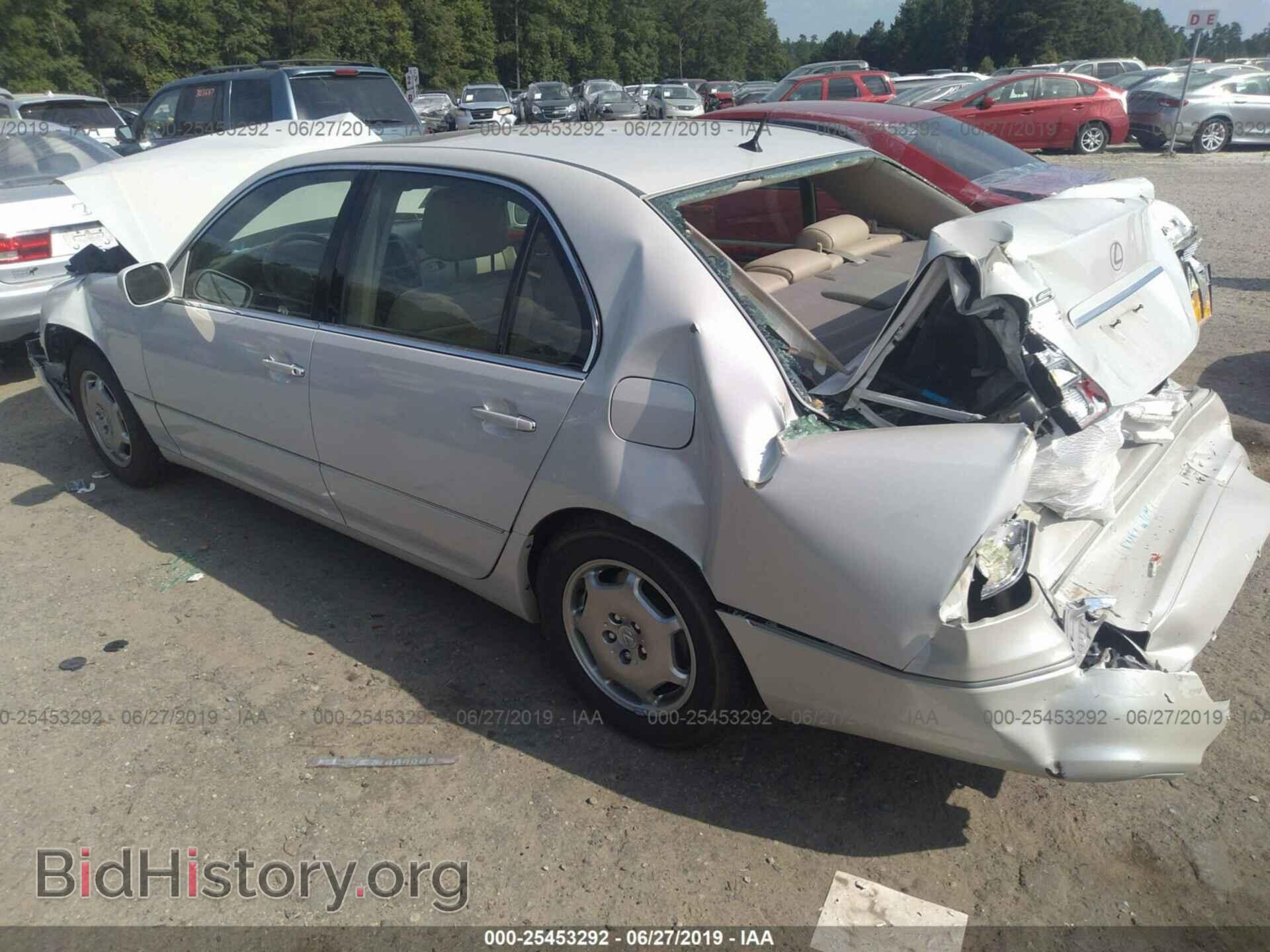2002 LEXUS LS - VIN: JTHBN30F020063794 - Фото 3