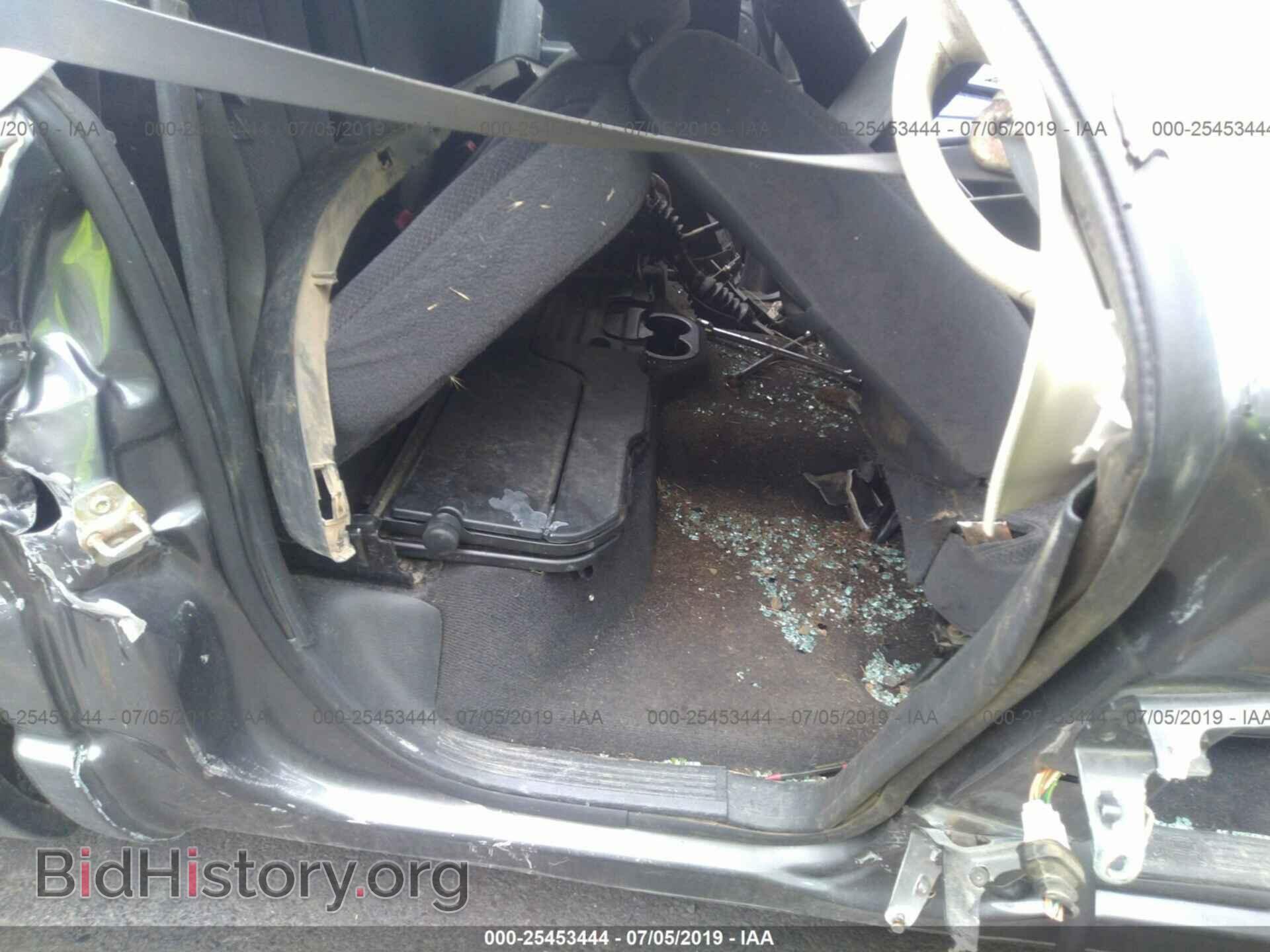 2004 DODGE RAM 1500 - VIN: 1D7HU18D14S660018 - Photo 8