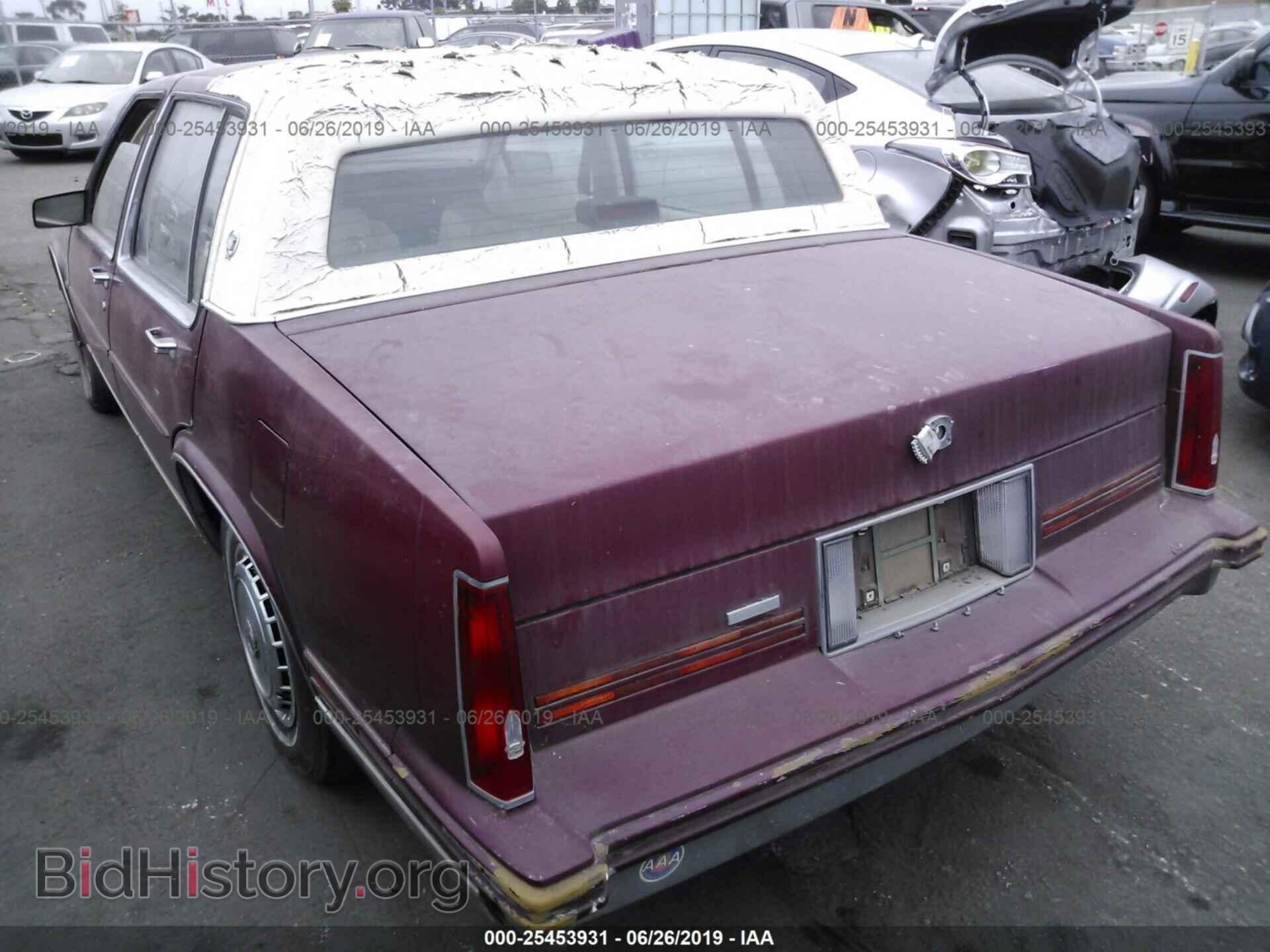 1988 CADILLAC DEVILLE - VIN: 1G6CD5156J4297202 - Photo 3