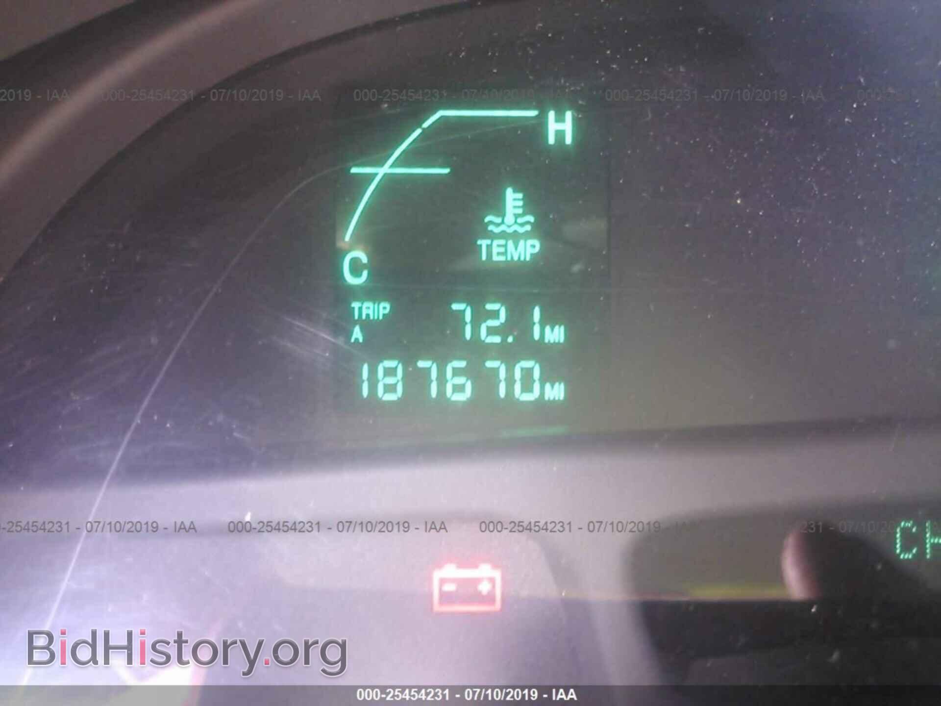 2002 CADILLAC DEVILLE - VIN: 1G6KD54Y02U222238 - Photo 7