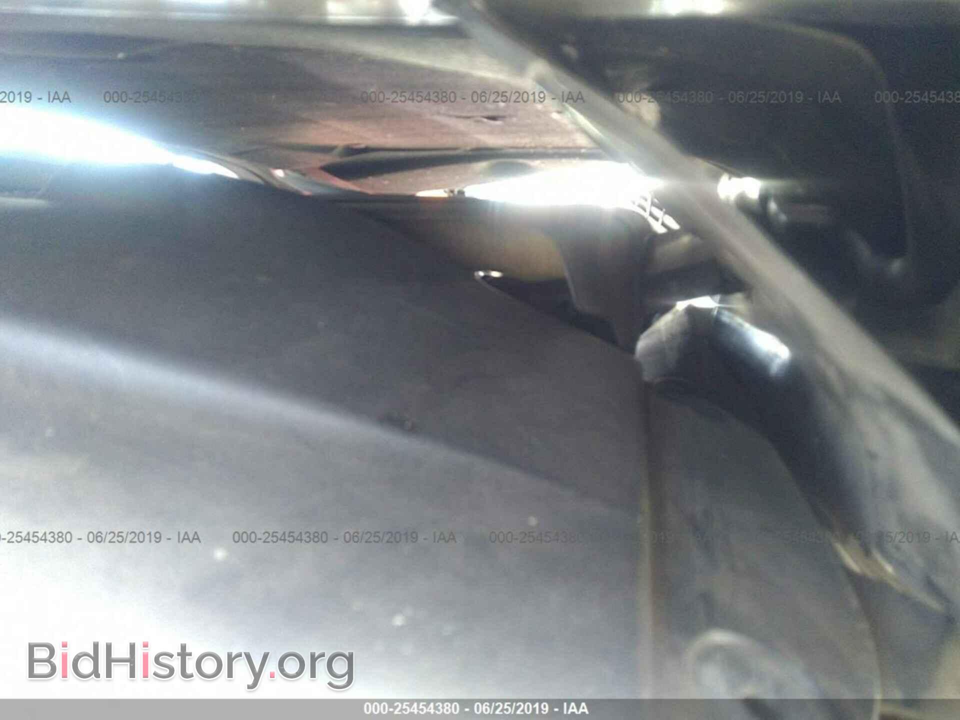 2010 LEXUS IS - VIN: JTHFF2C23A2500952 - Photo 10