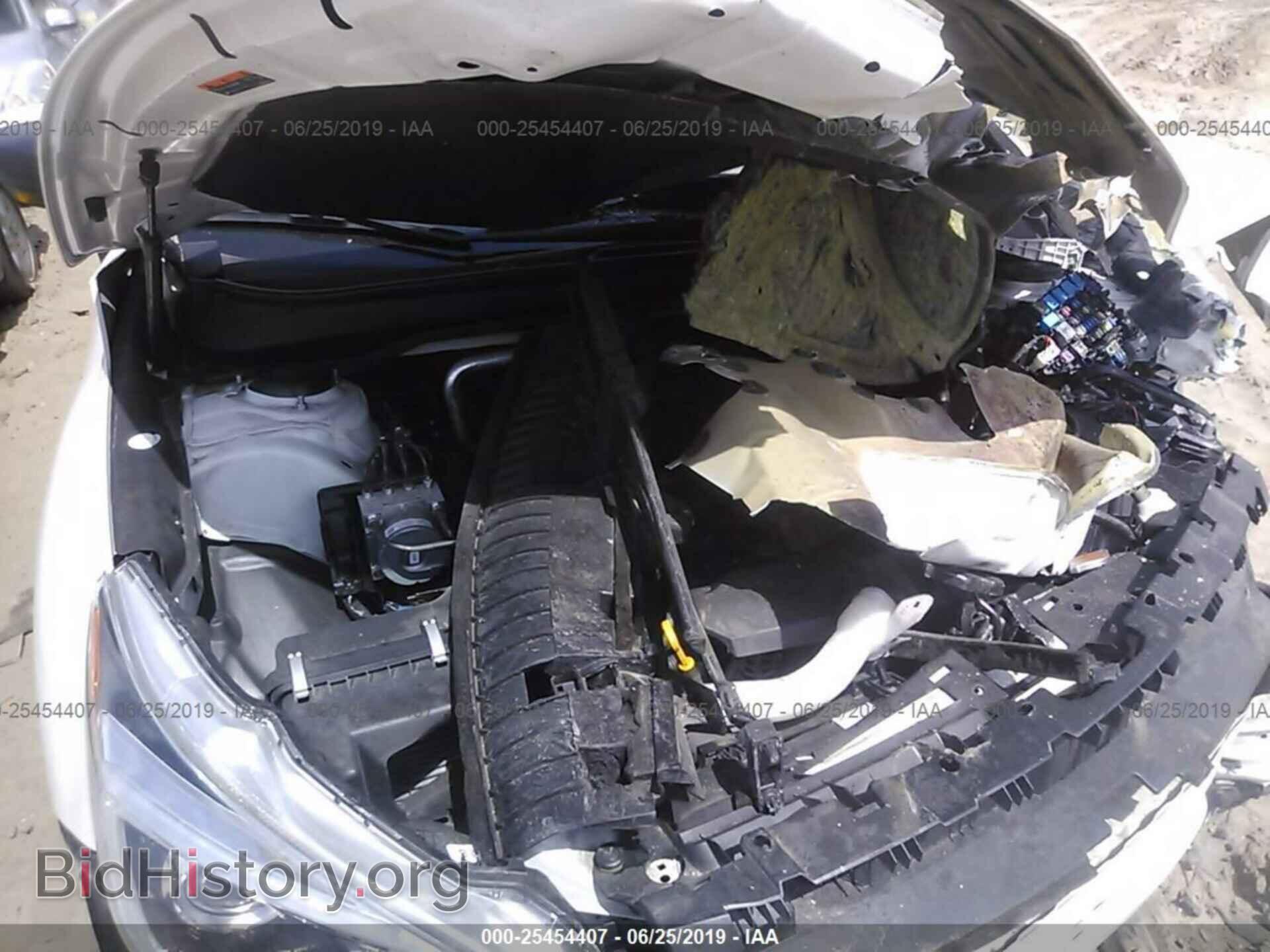 2017 SUBARU OUTBACK - VIN: 4S4BSAAC5H3404211 - Фото 10
