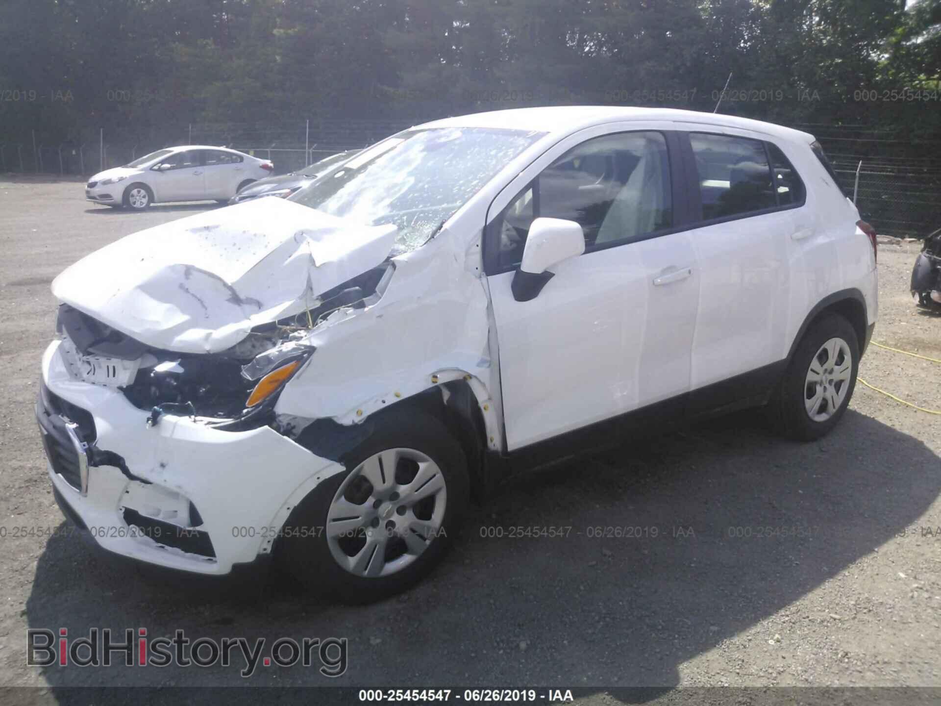2017 CHEVROLET TRAX - VIN: KL7CJKSB4HB173862 - Фото 2