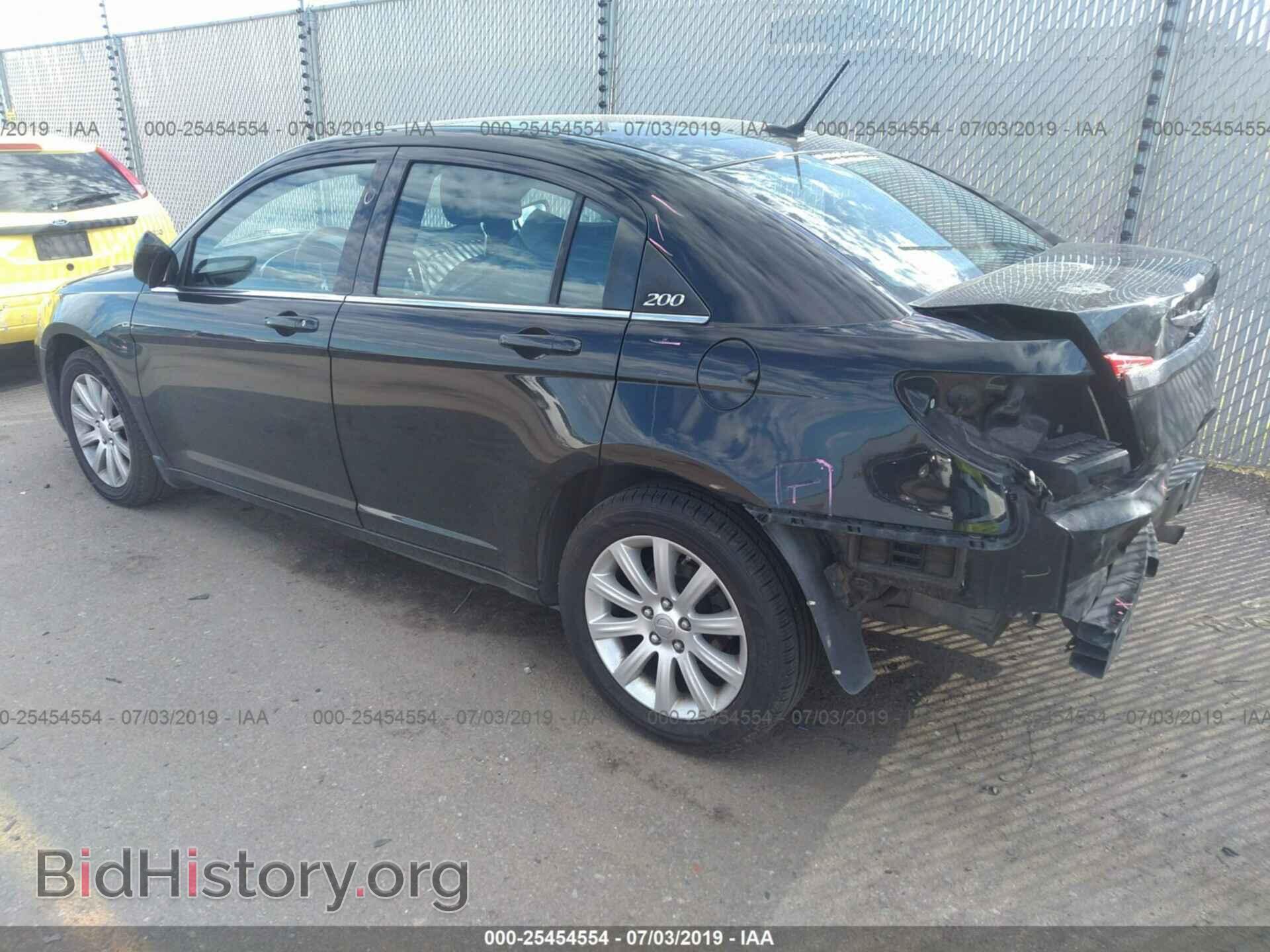 2013 CHRYSLER 200 - VIN: 1C3CCBBB8DN501536 - Photo 3