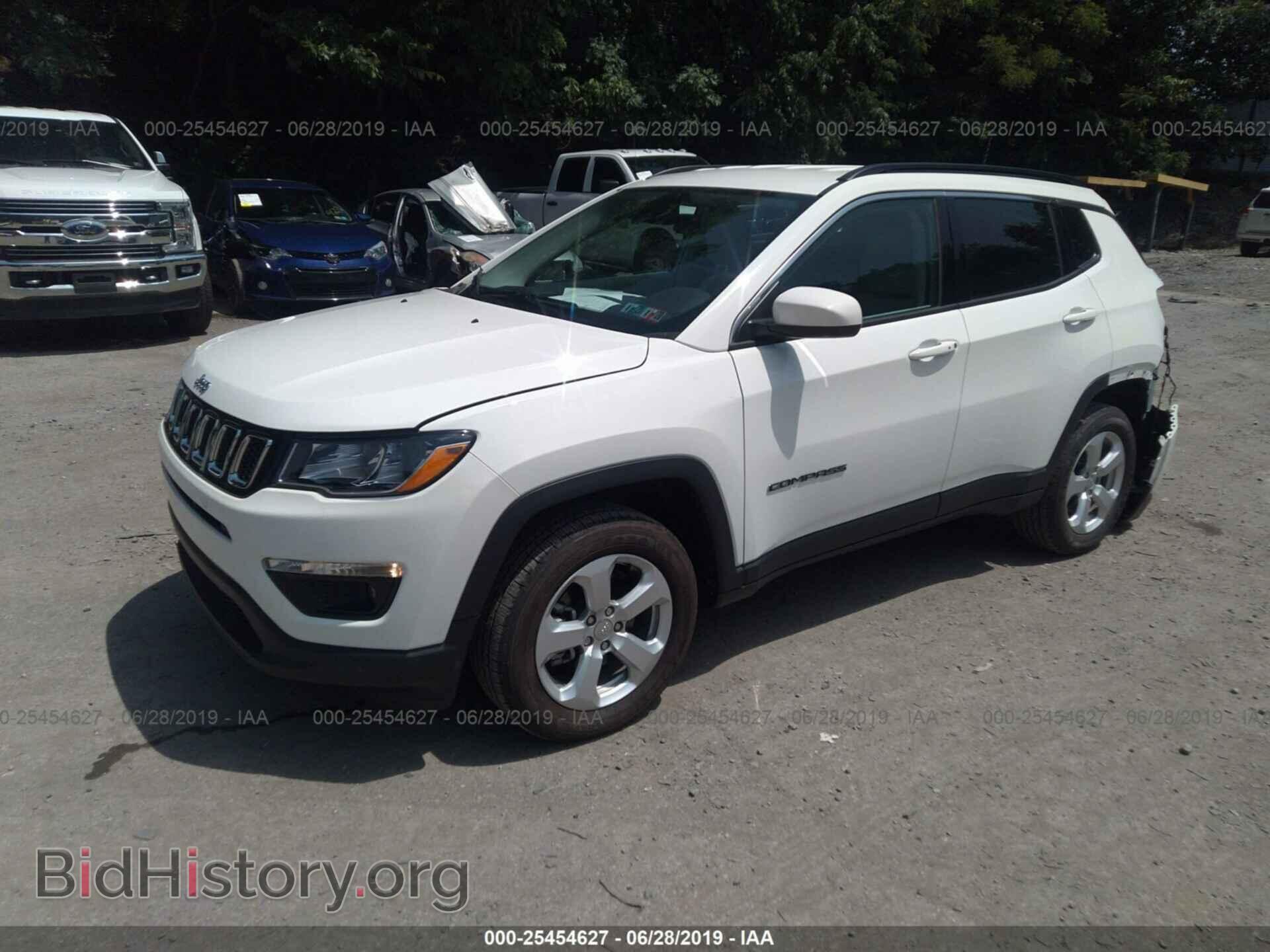 2019 JEEP COMPASS - VIN: 3C4NJDBB7KT703576 - Фото 2