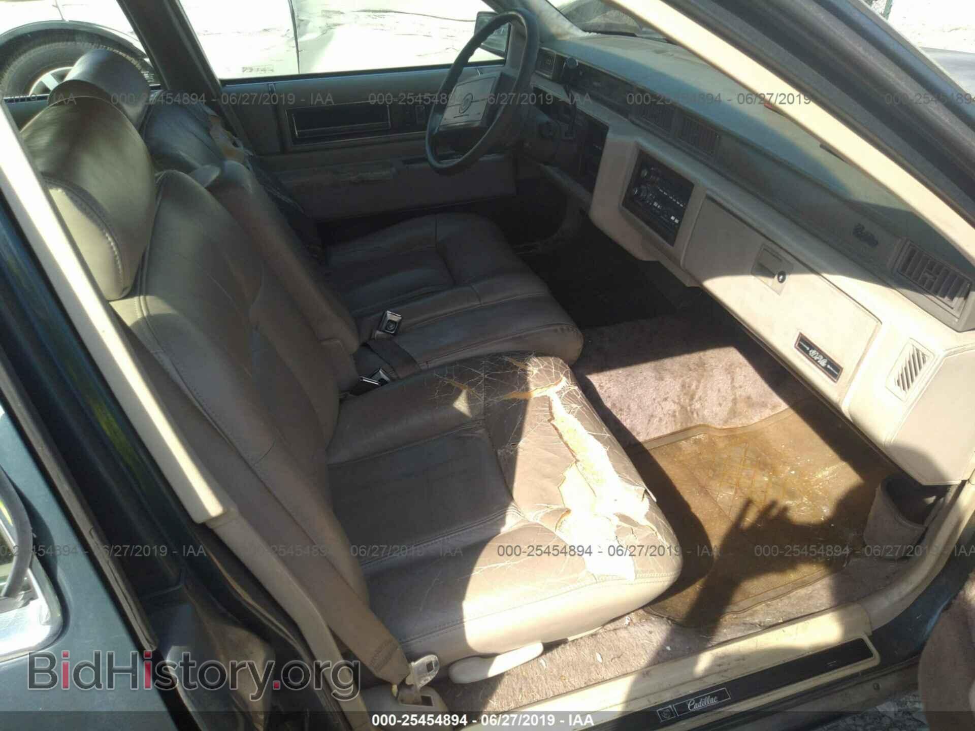 1992 CADILLAC DEVILLE - VIN: 1G6CD53B5N4266077 - Photo 5