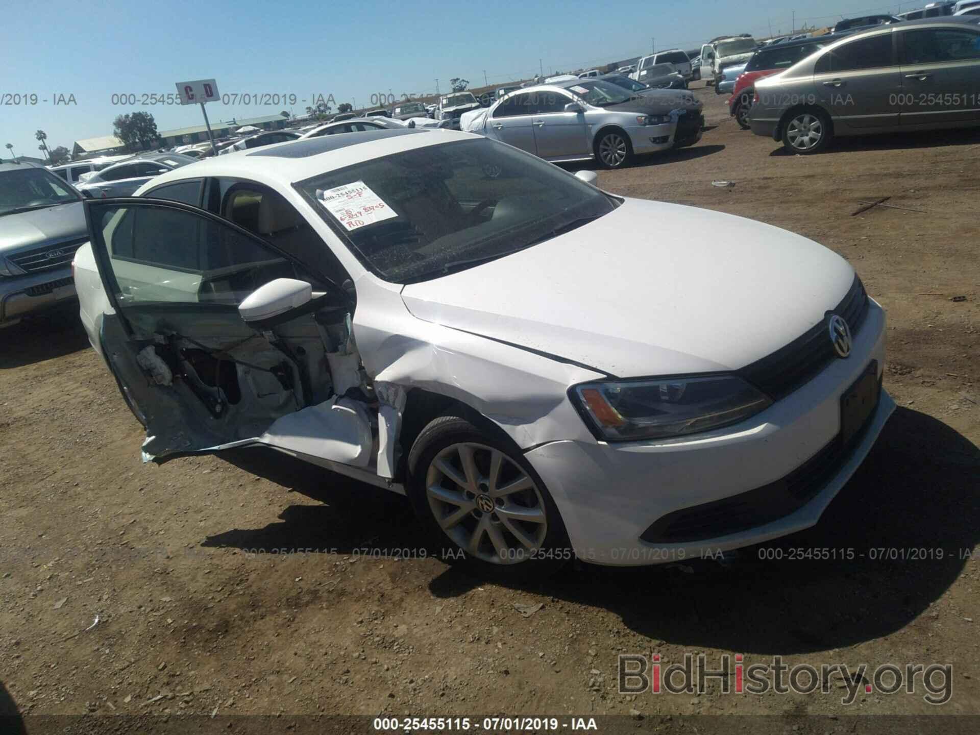 Photo 3VWDP7AJ2CM396914 - VOLKSWAGEN JETTA 2012