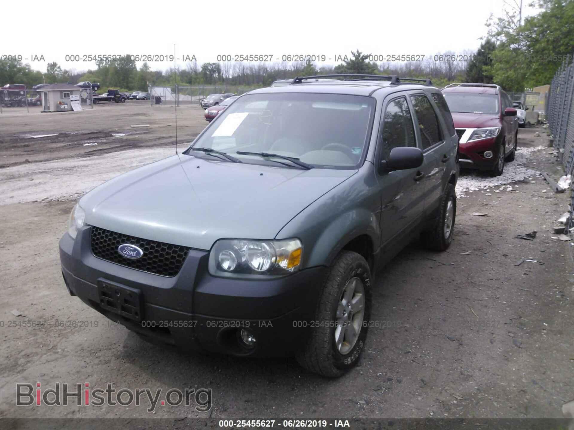 2005 FORD ESCAPE - VIN: 1FMYU93105KD28185 - Фото 2