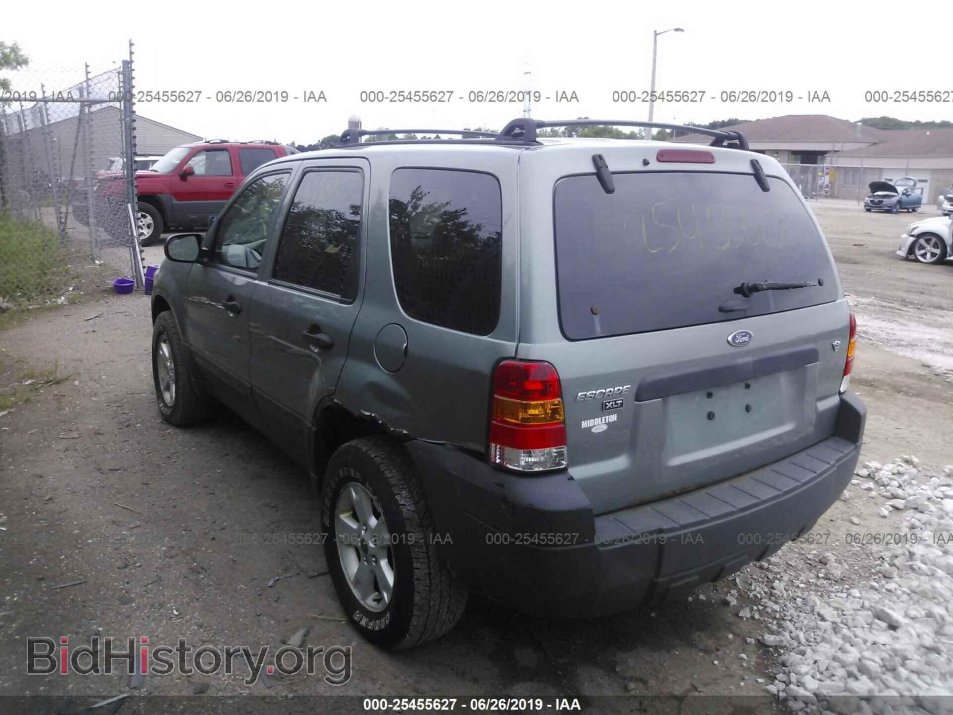 2005 FORD ESCAPE - VIN: 1FMYU93105KD28185 - Фото 3