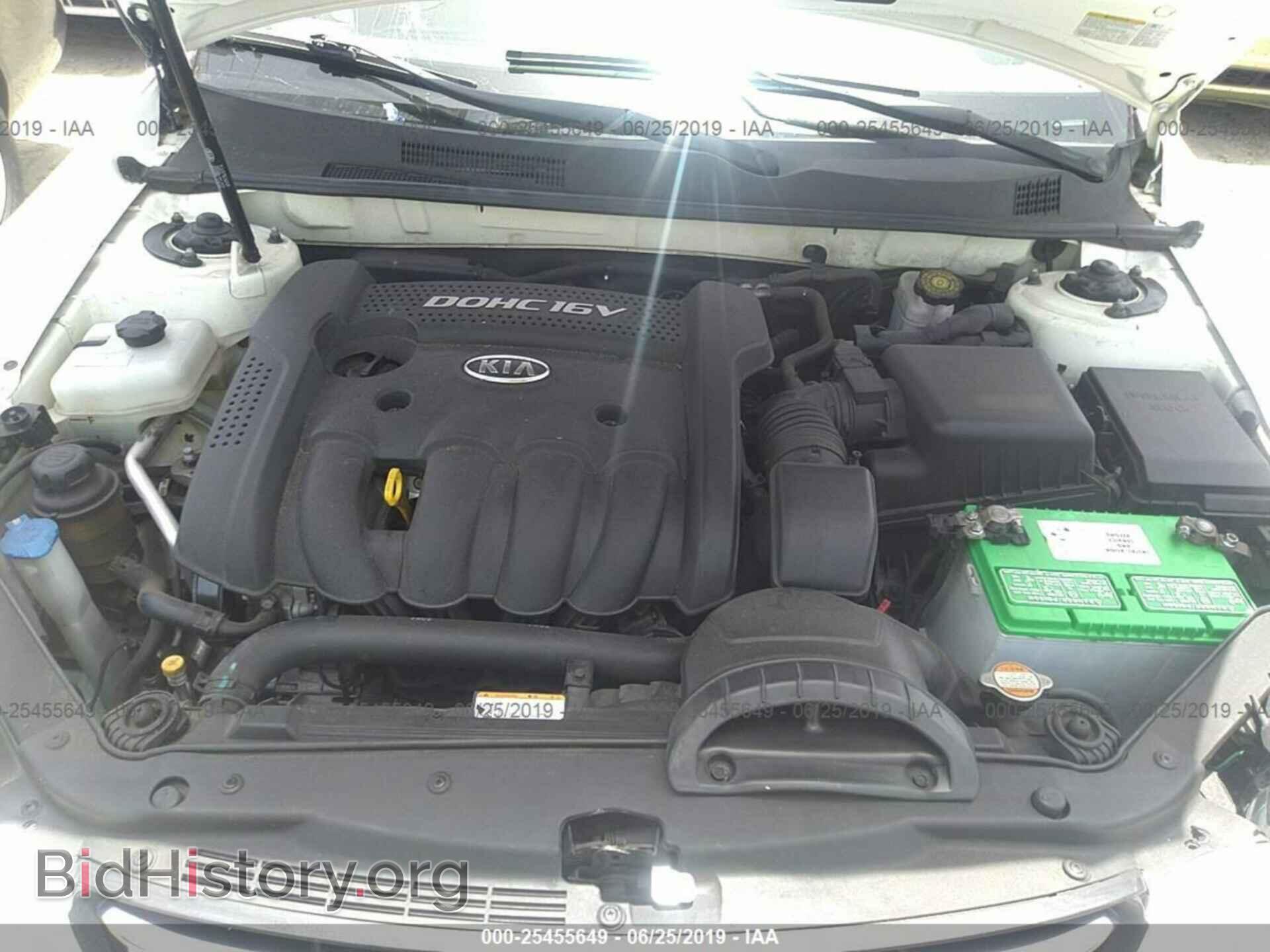 2007 KIA OPTIMA - VIN: KNAGE123675100255 - Фото 10