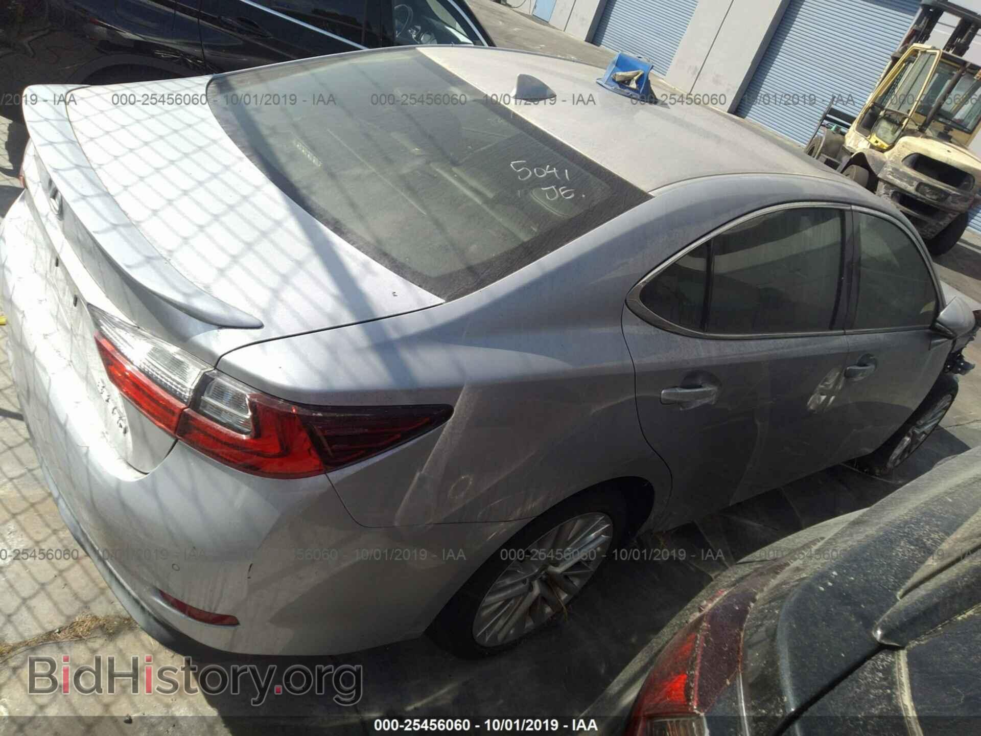 2016 LEXUS ES - VIN: JTHBK1GG3G2222380 - Photo 4