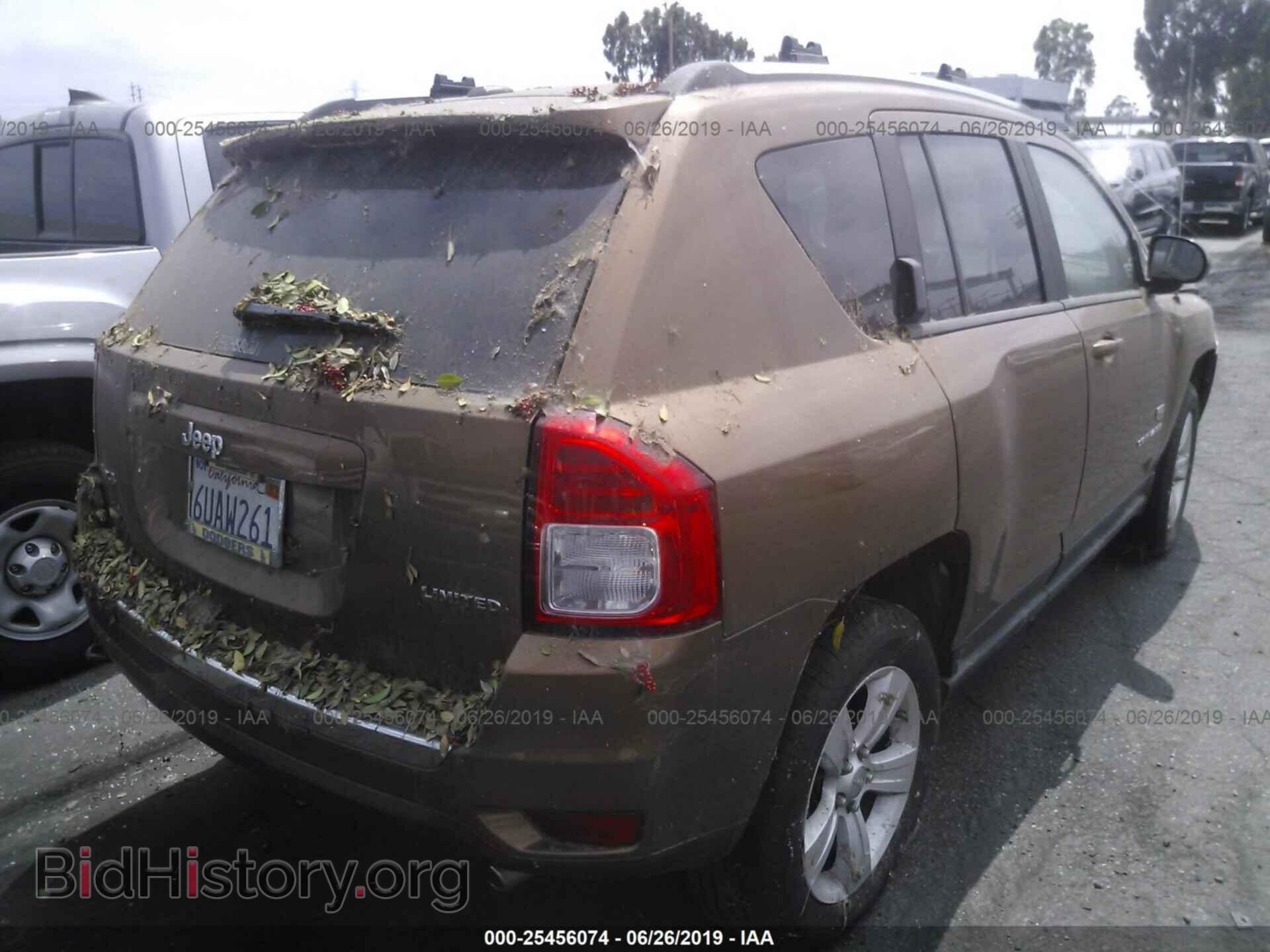 2011 JEEP COMPASS - VIN: 1J4NF5FB3BD179697 - Photo 4
