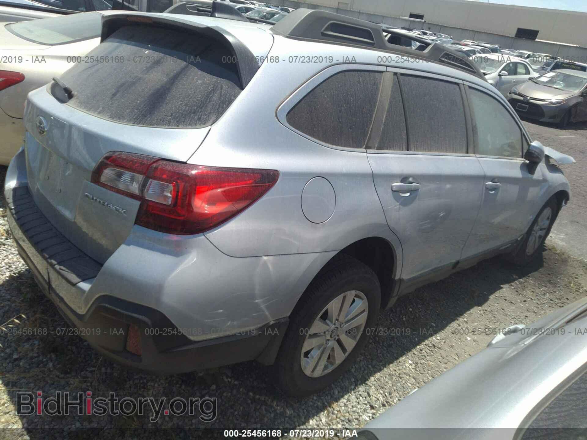 2019 SUBARU OUTBACK - VIN: 4S4BSAHC8K3219793 - Фото 4