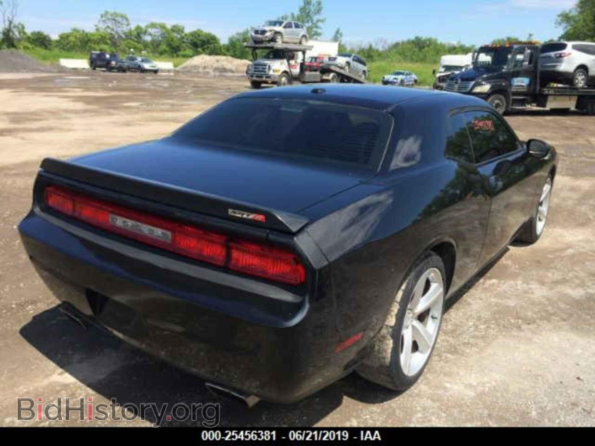 2010 DODGE CHALLENGER - VIN: 2B3CJ7DW6AH111734 - Фото 4