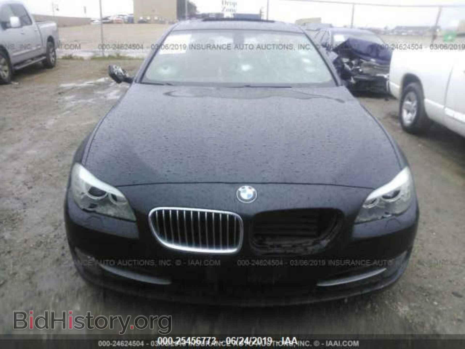 2011 BMW 528 - VIN: WBAFR1C58BC738379 - Фото 6