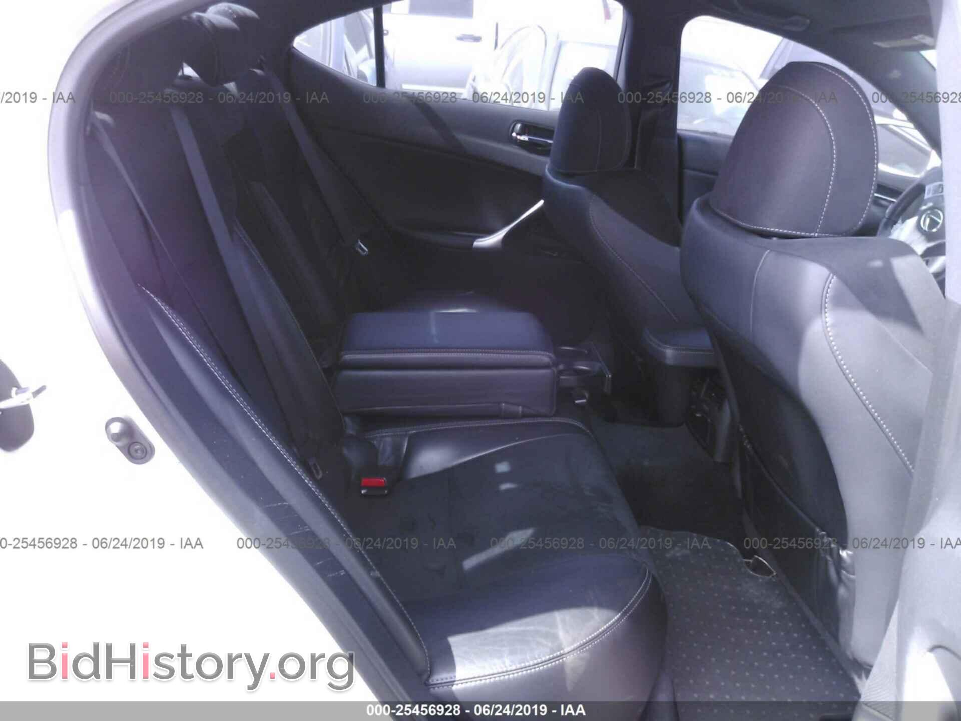 2011 LEXUS IS - VIN: JTHBF5C2XB5148176 - Фото 8