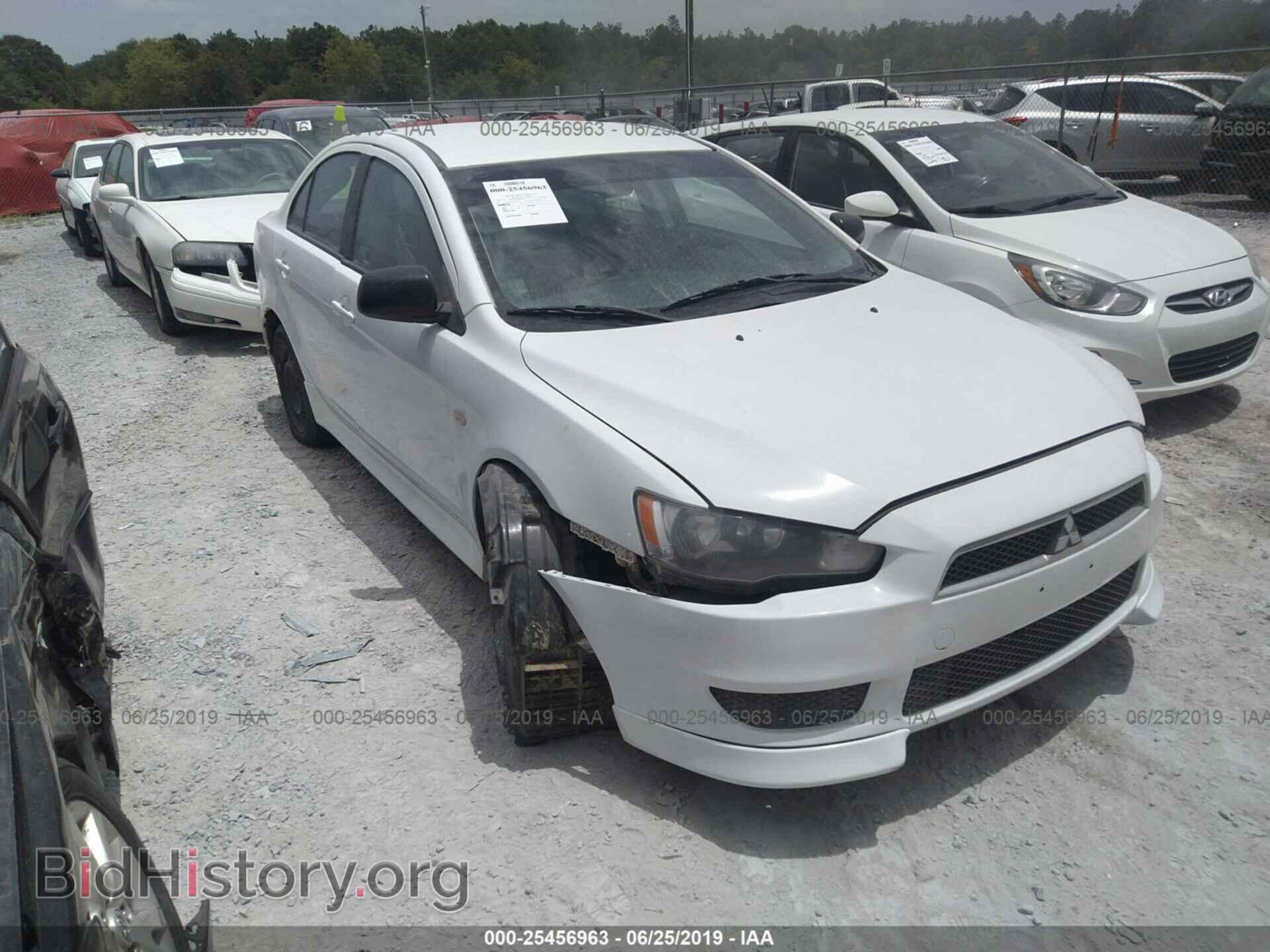 Фотография JA32U2FU6FU009207 - MITSUBISHI LANCER 2015