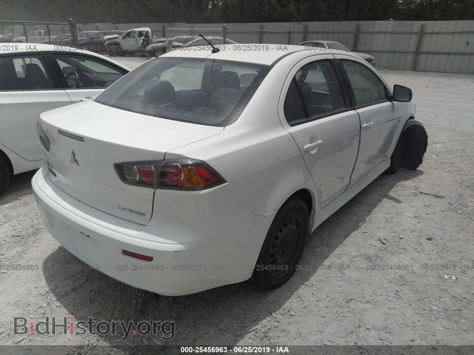 2015 MITSUBISHI LANCER - VIN: JA32U2FU6FU009207 - Фото 4