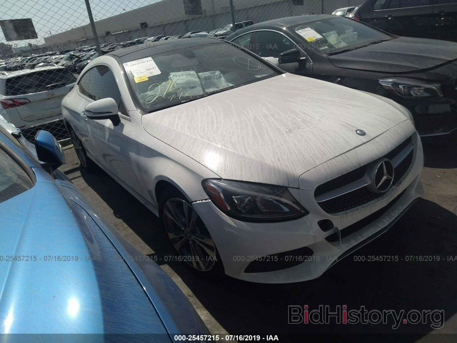 Photo WDDWJ4JB2HF513635 - MERCEDES-BENZ C 2017