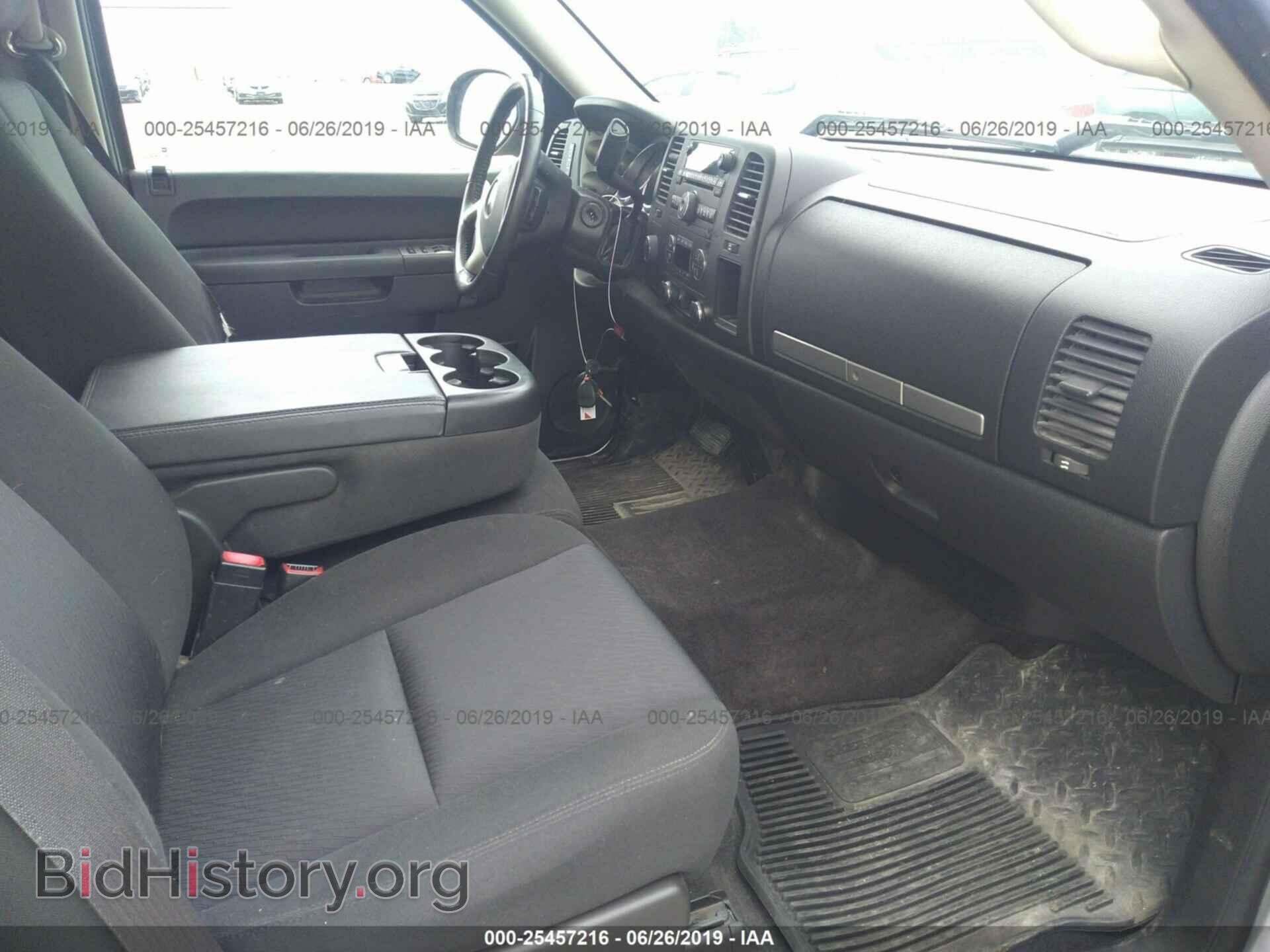 2011 CHEVROLET SILVERADO - VIN: 1GCPKSE35BF212738 - Фото 5
