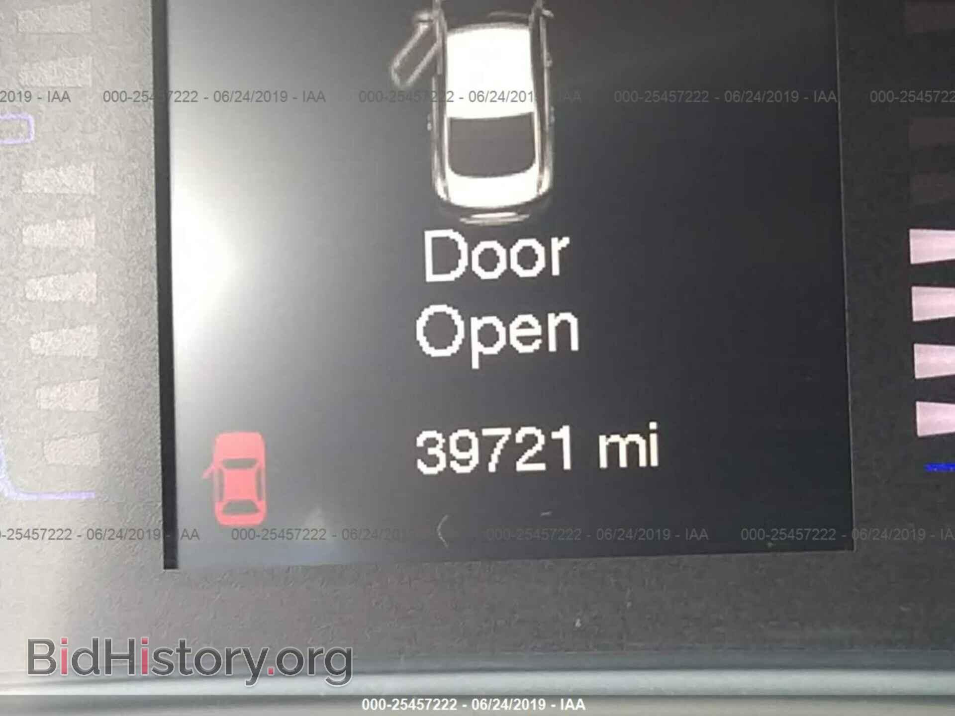 2016 CHRYSLER 200 - VIN: 1C3CCCABXGN116796 - Photo 7