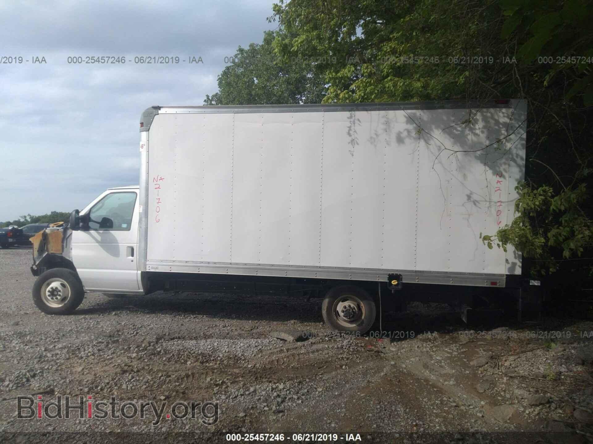 2016 FORD ECONOLINE - VIN: 1FDWE3FL1GDC36427 - Фото 3