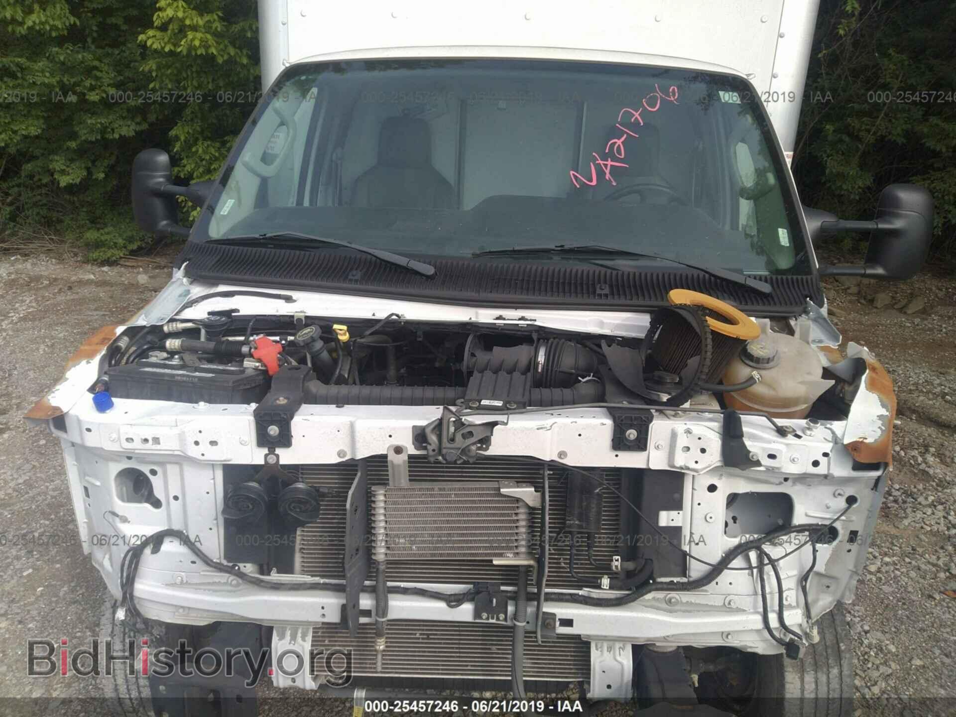2016 FORD ECONOLINE - VIN: 1FDWE3FL1GDC36427 - Фото 10