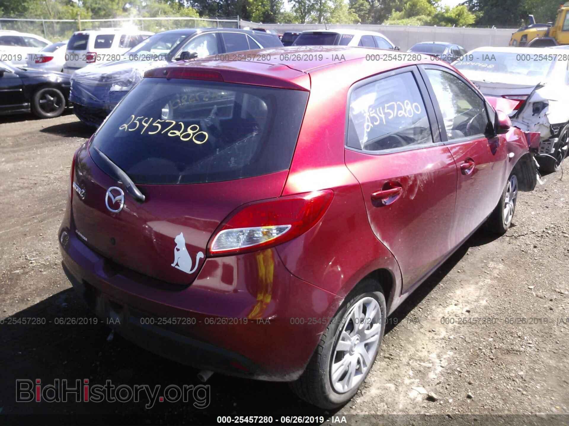 2014 MAZDA MAZDA2 - VIN: JM1DE1KY3E0177516 - Фото 4