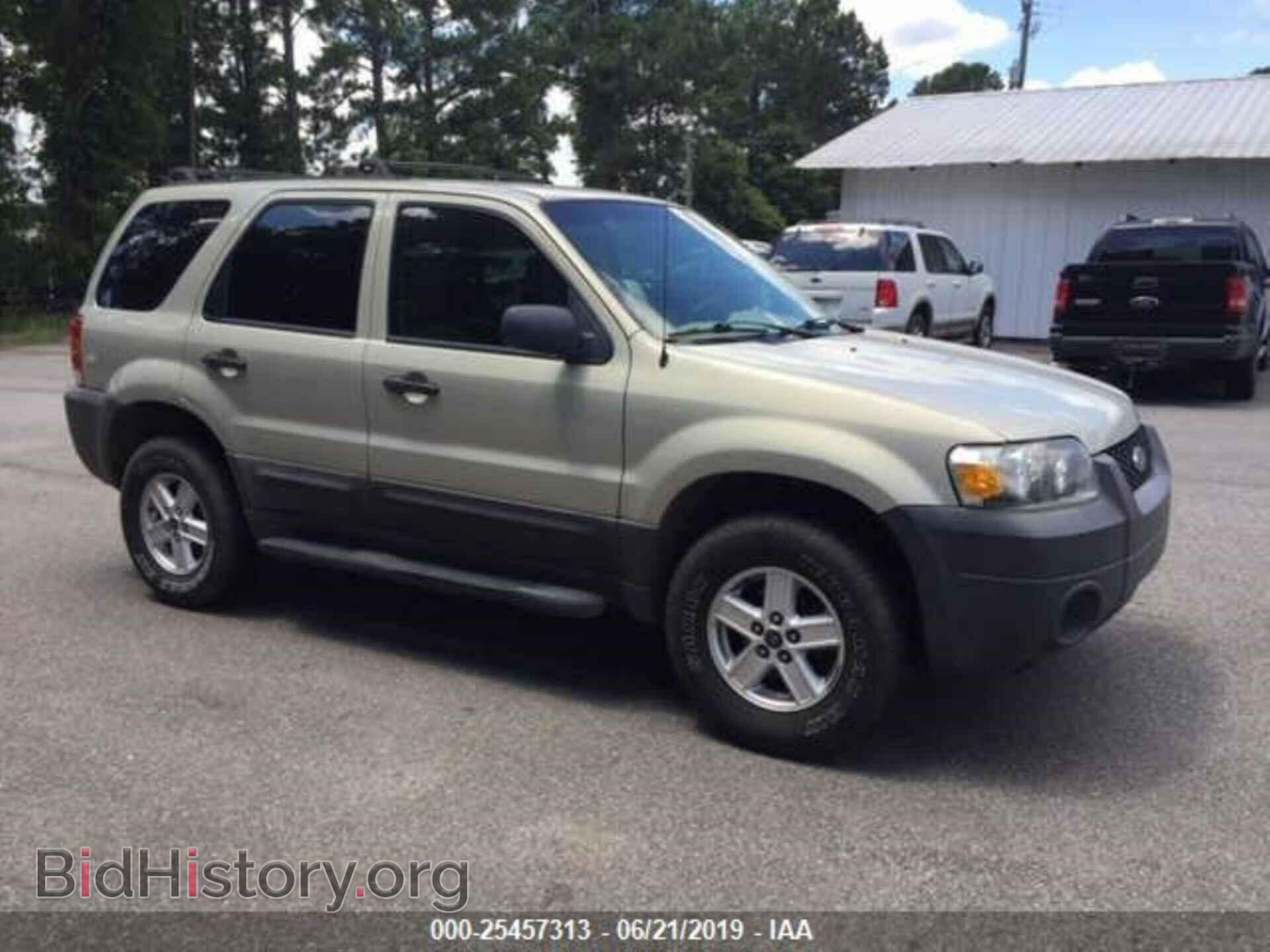 Фотография 1FMYU02Z05KC46928 - FORD ESCAPE 2005