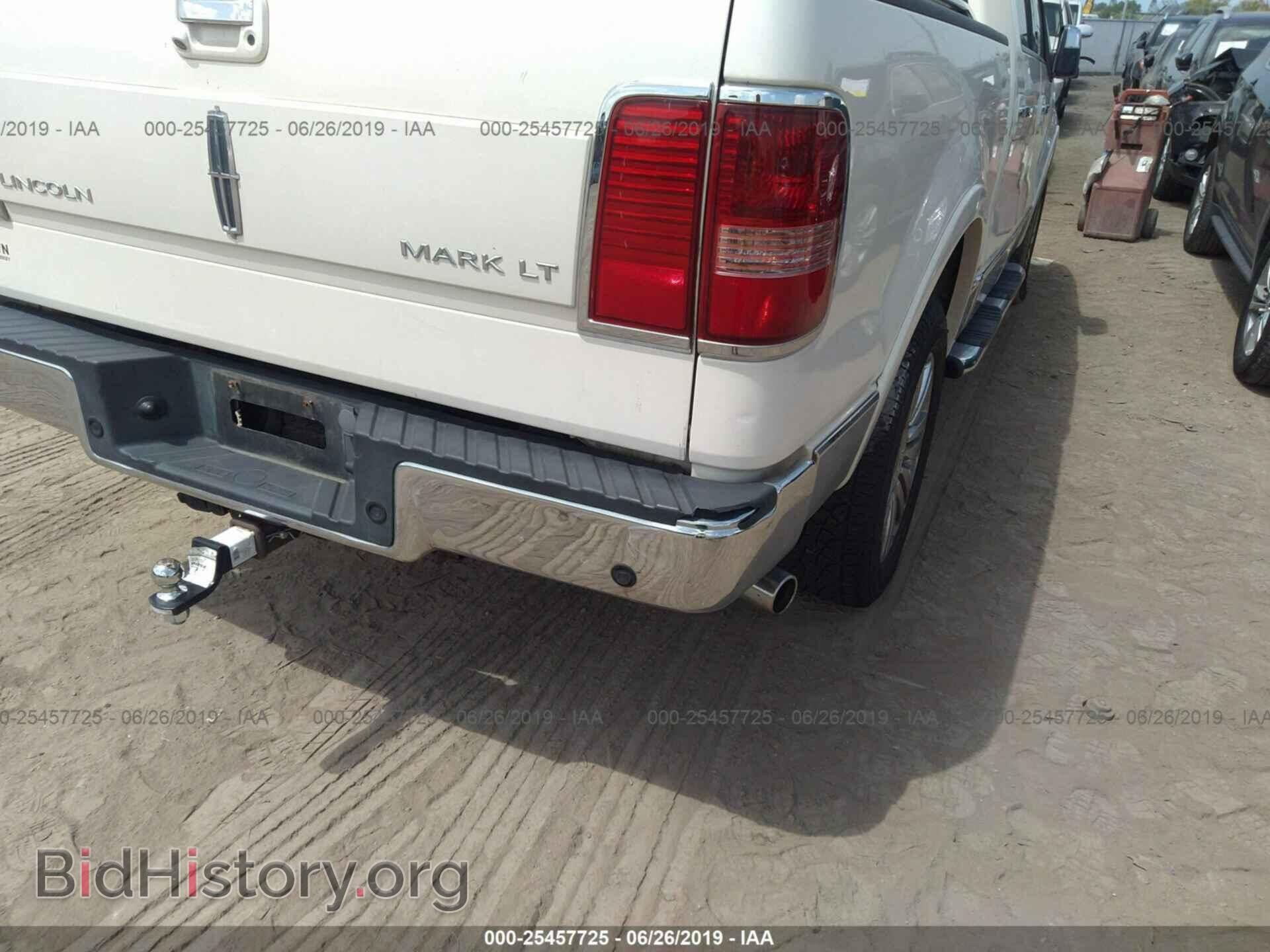 2008 LINCOLN MARK LT - VIN: 5LTPW18528FJ03347 - Photo 6