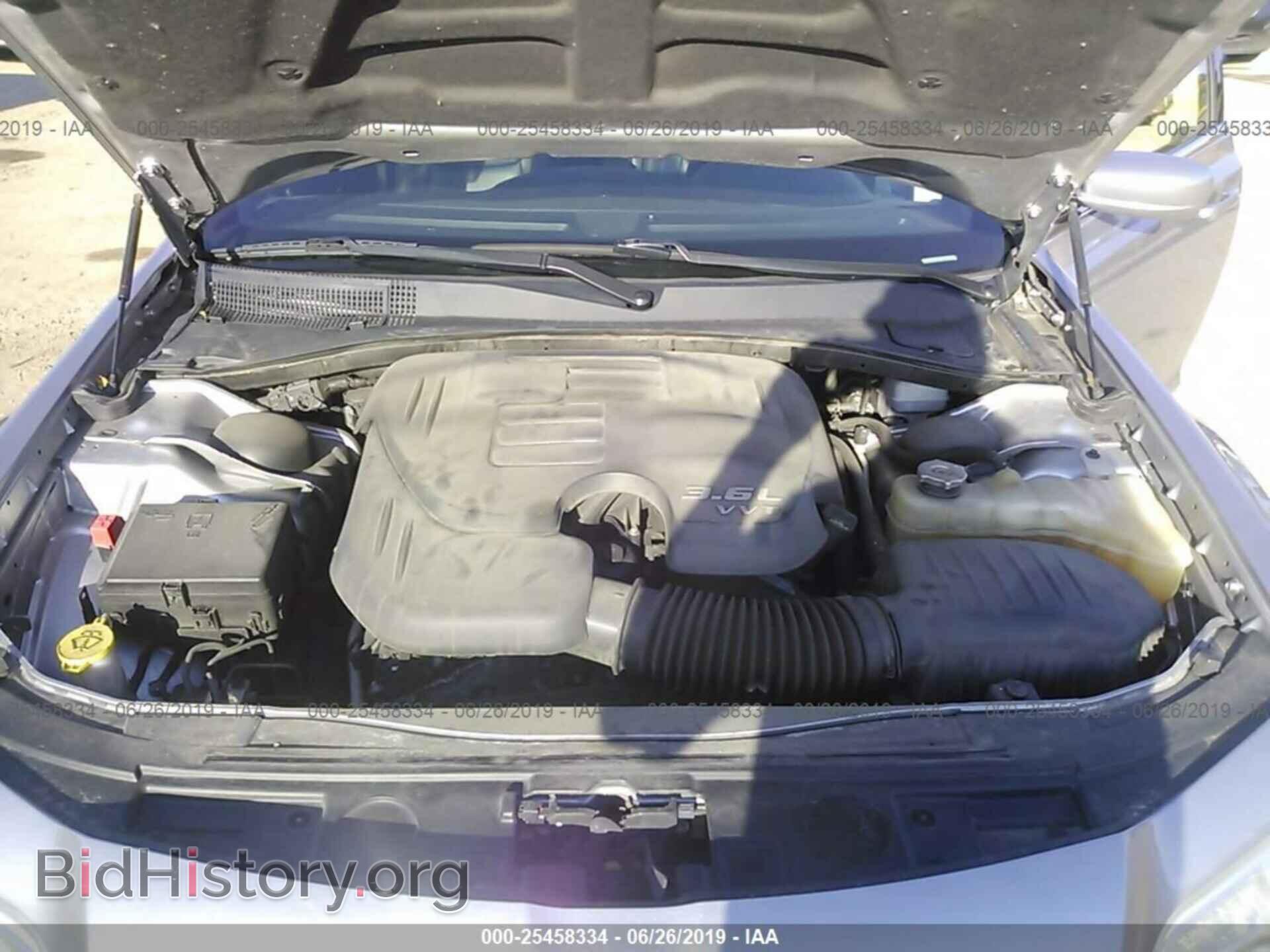 2013 CHRYSLER 300 - VIN: 2C3CCARG3DH733305 - Фото 10
