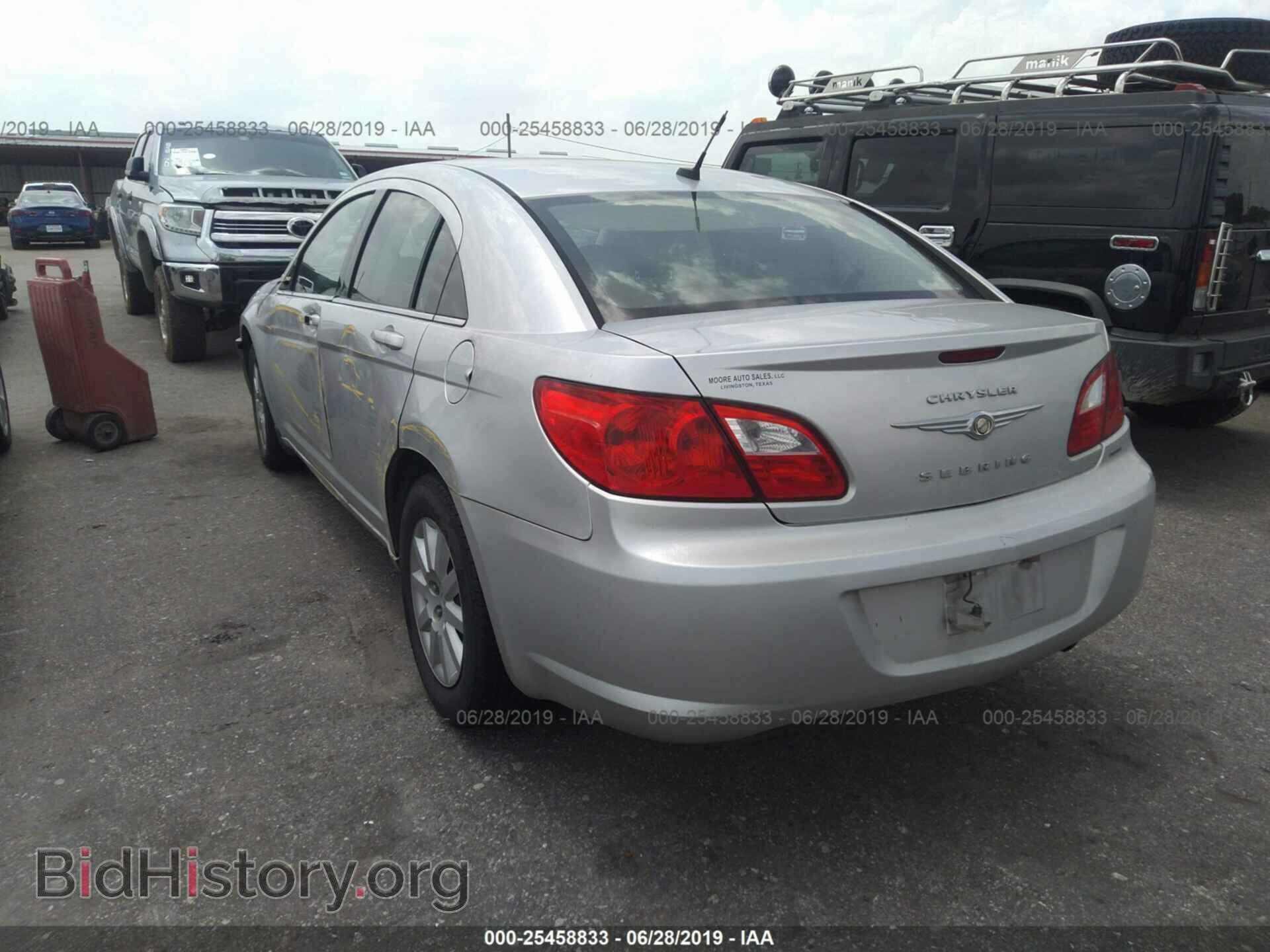 2010 CHRYSLER SEBRING - VIN: 1C3CC4FB3AN171791 - Фото 3
