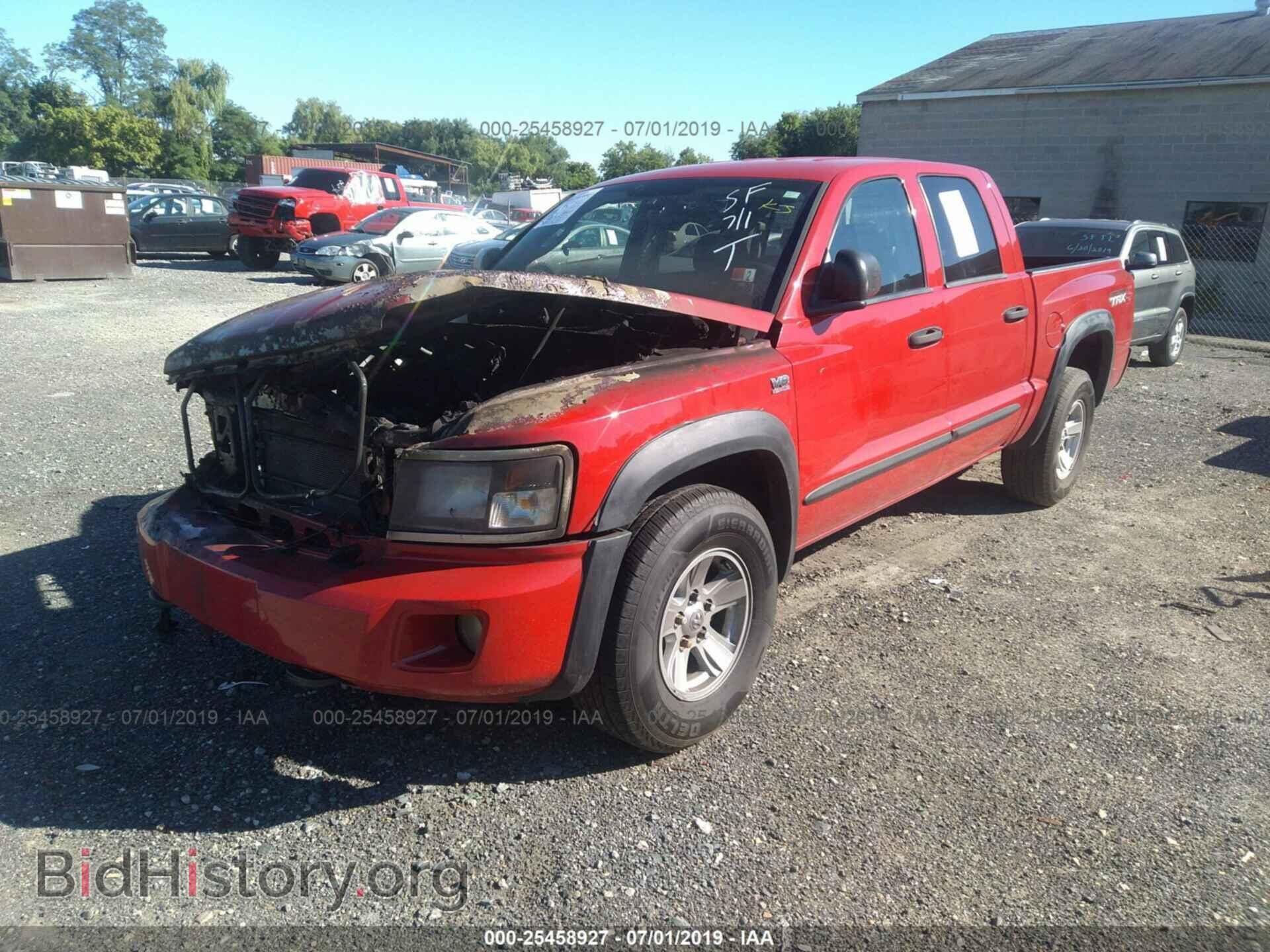 2010 DODGE DAKOTA - VIN: 1D7CW7GP8AS125752 - Фото 2