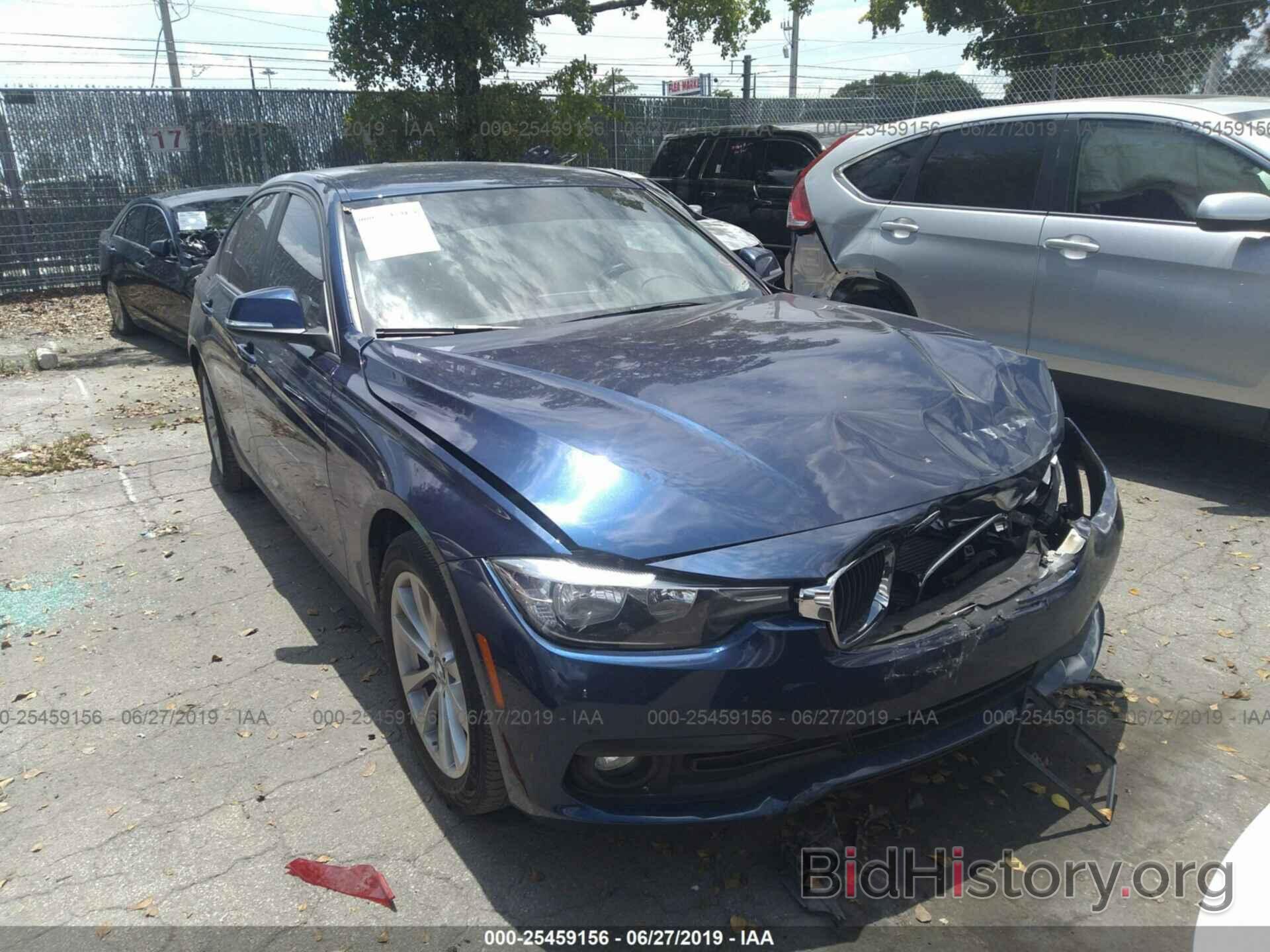 Photo WBA8E1G58GNT36985 - BMW 320 2016