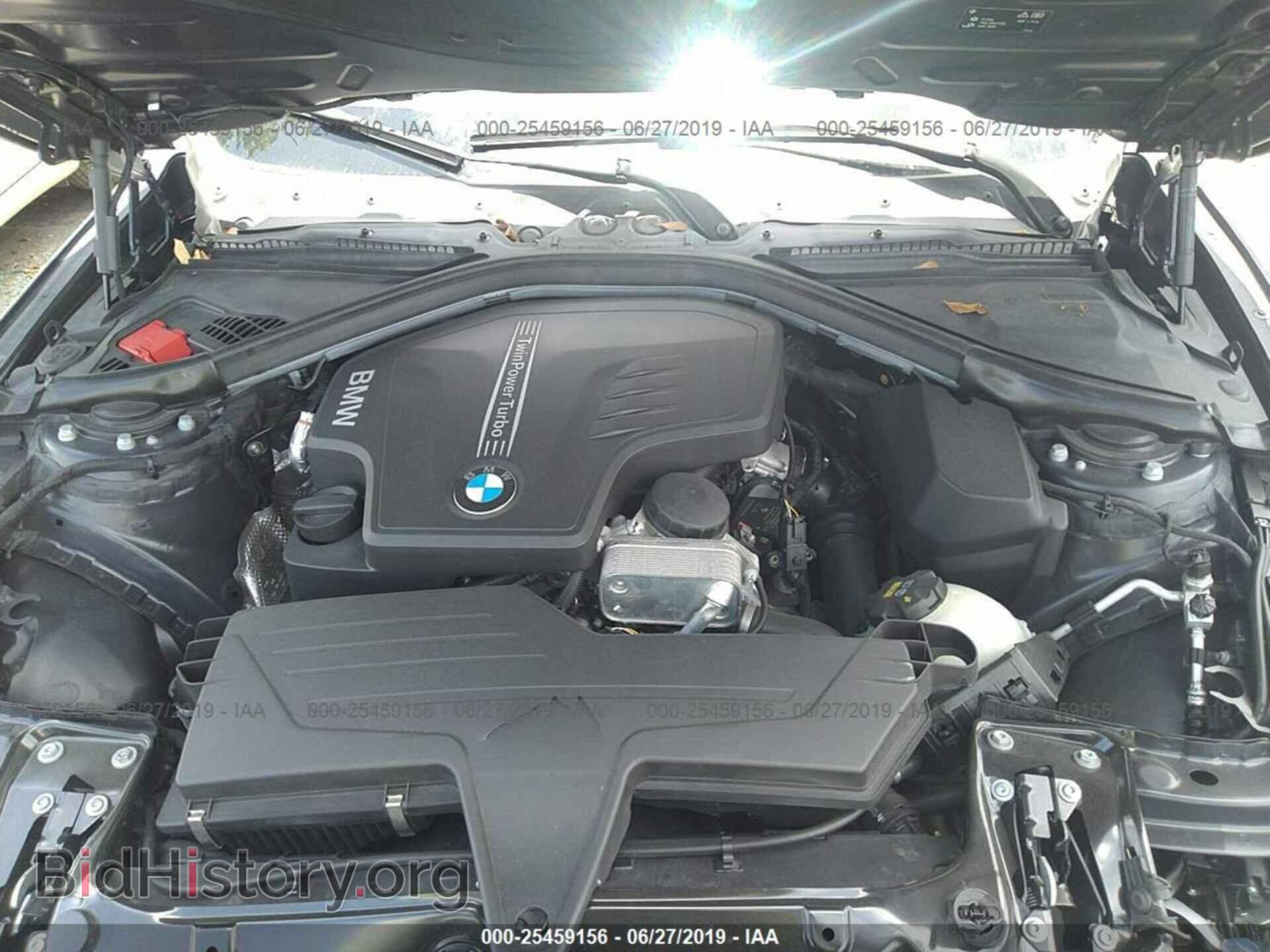 2016 BMW 320 - VIN: WBA8E1G58GNT36985 - Photo 10