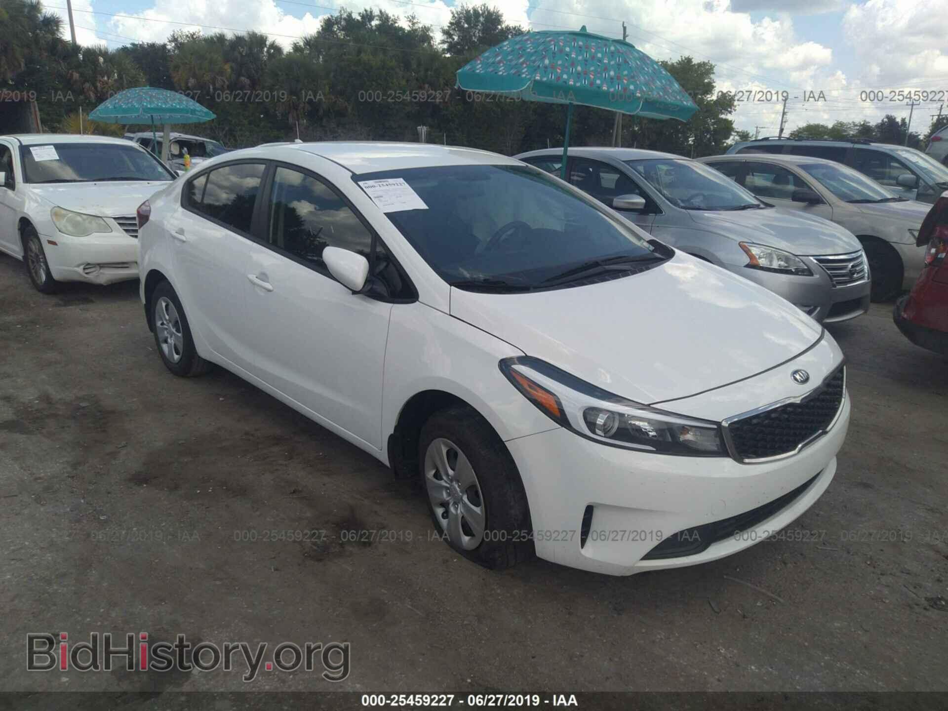 Фотография 3KPFK4A75HE050855 - KIA FORTE 2017