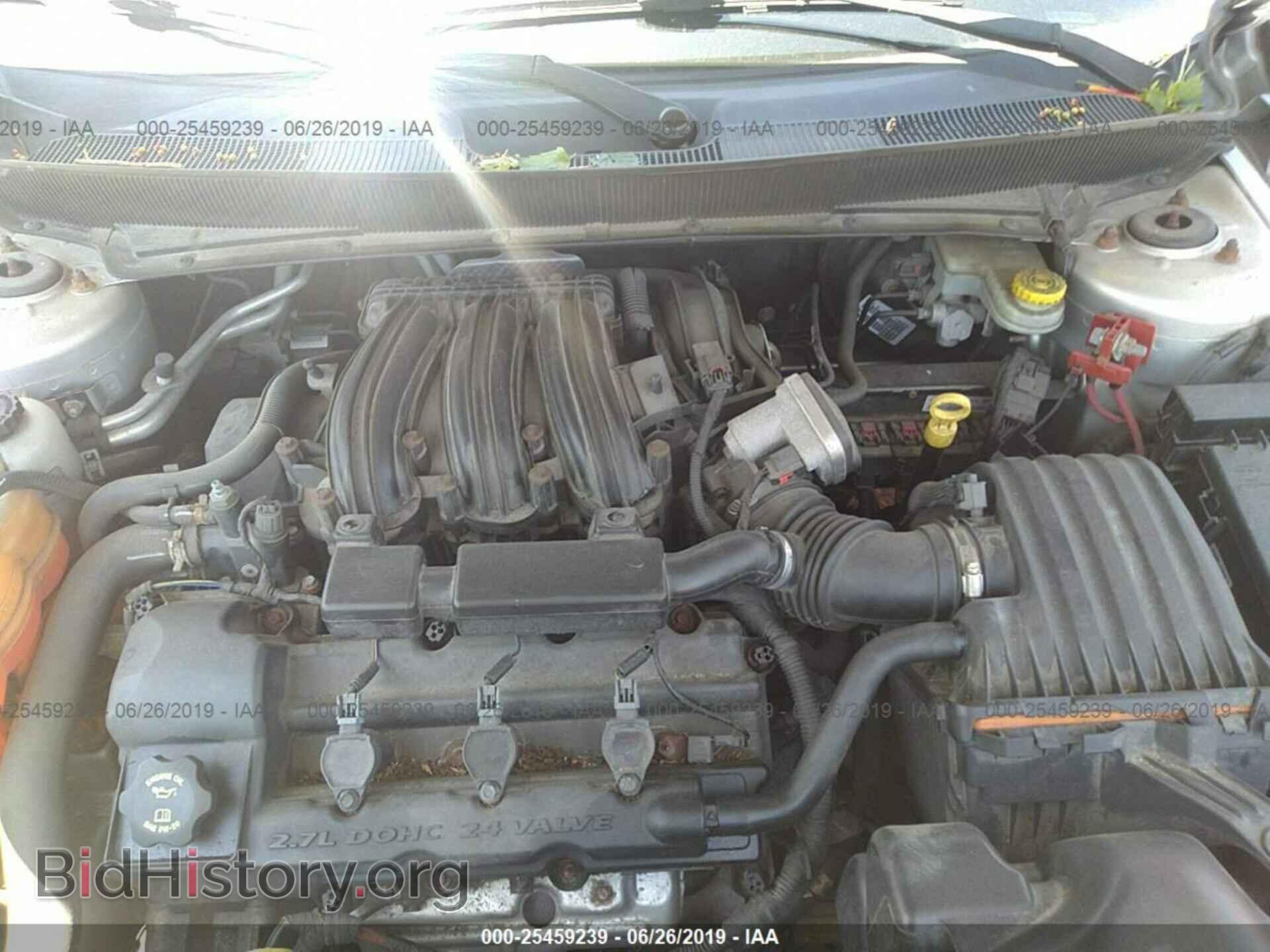 2008 CHRYSLER SEBRING - VIN: 1C3LC56R88N179074 - Фото 10