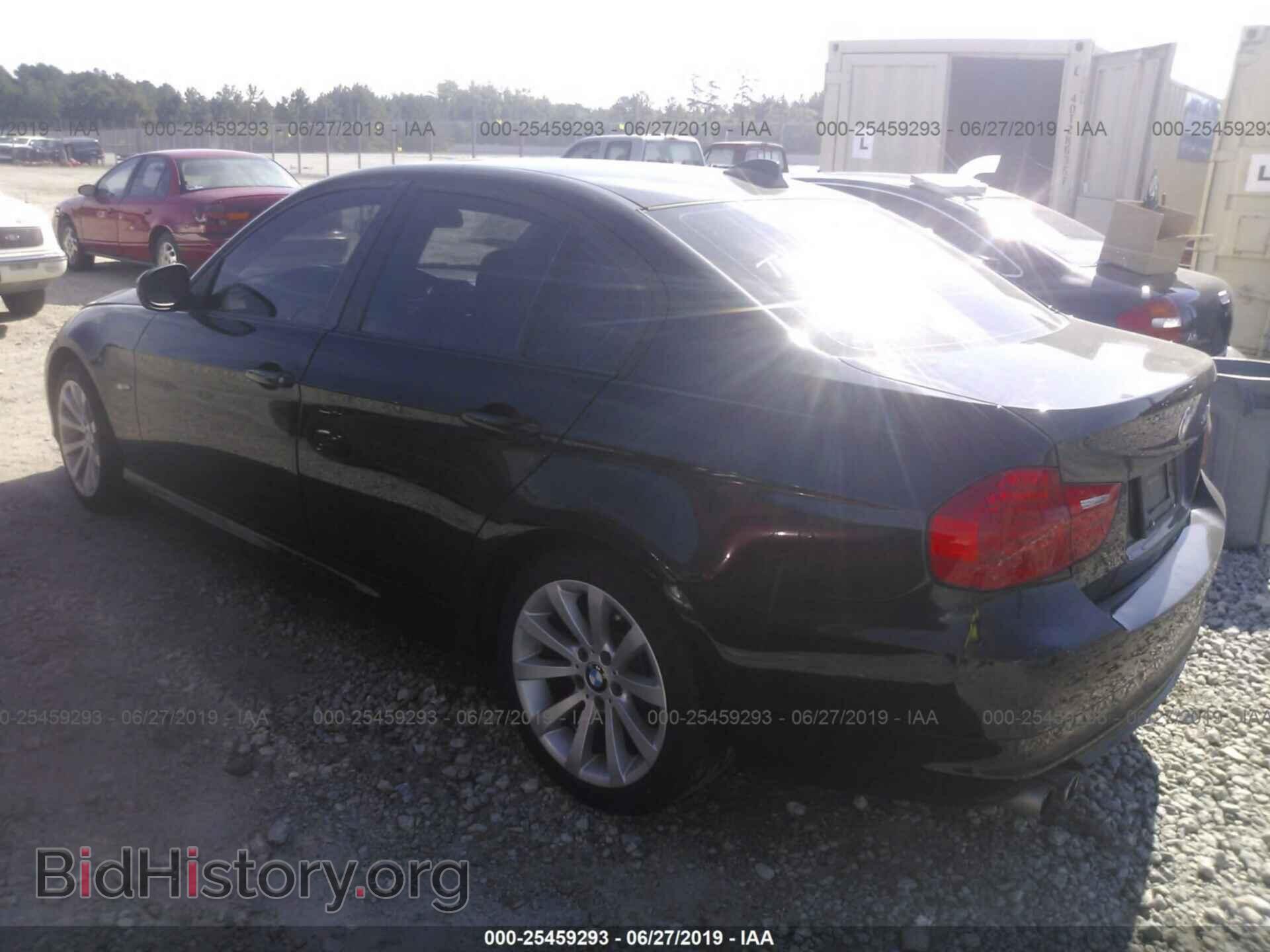 2011 BMW 328 - VIN: WBAPH7G55BNM55382 - Фото 3