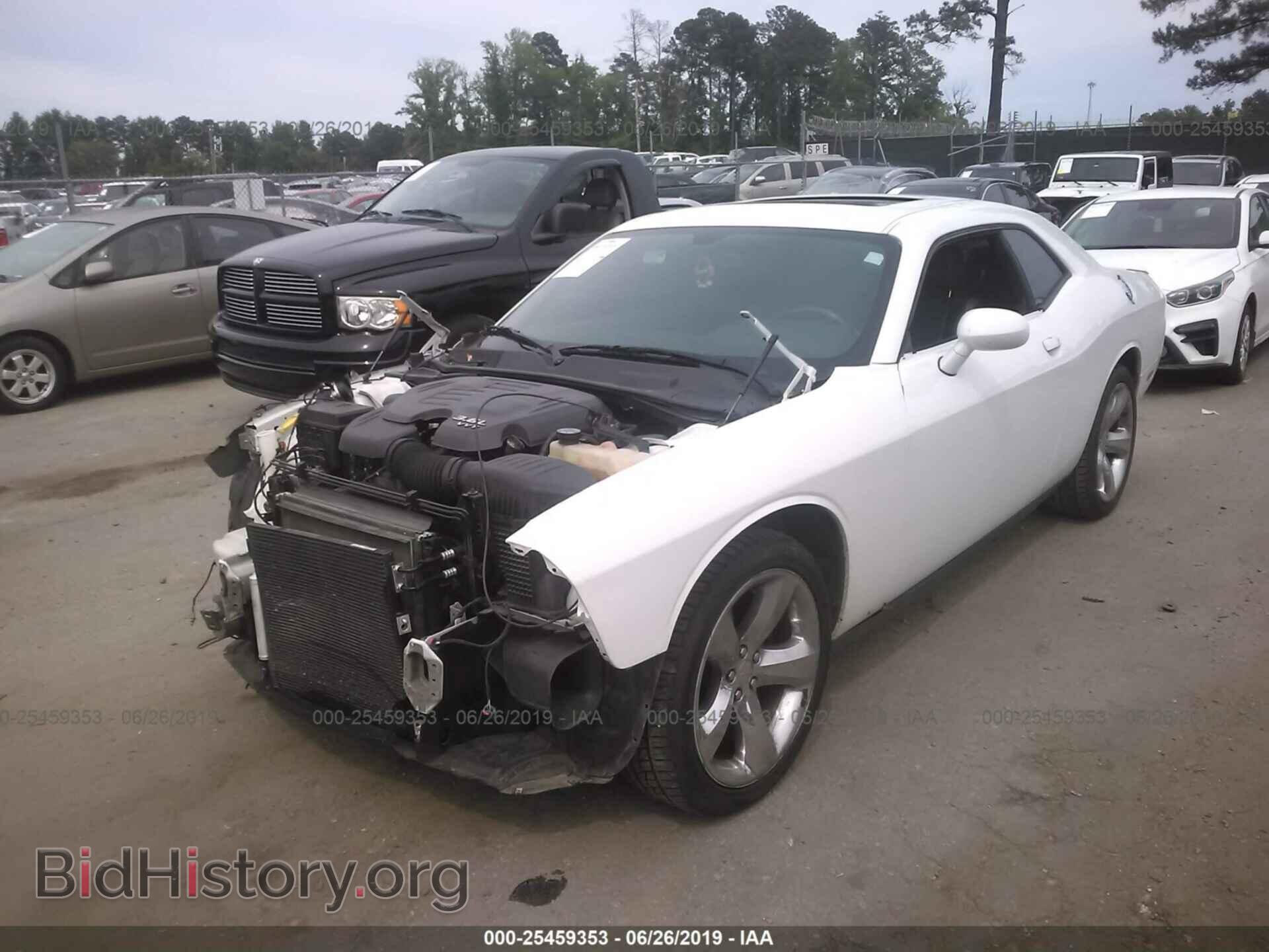 2014 DODGE CHALLENGER - VIN: 2C3CDYAG8EH101807 - Photo 2