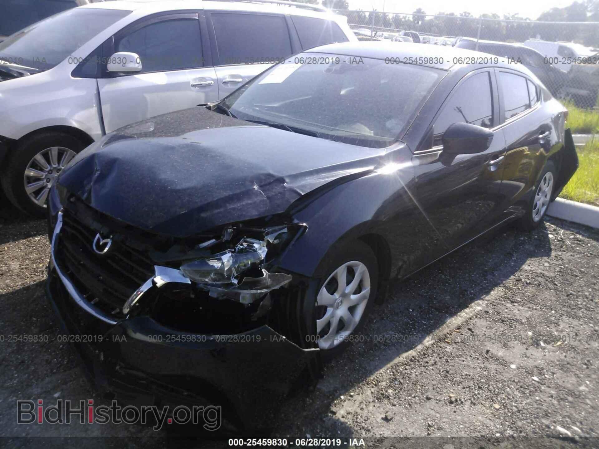 2018 MAZDA 3 - VIN: 3MZBN1U76JM210752 - Фото 2