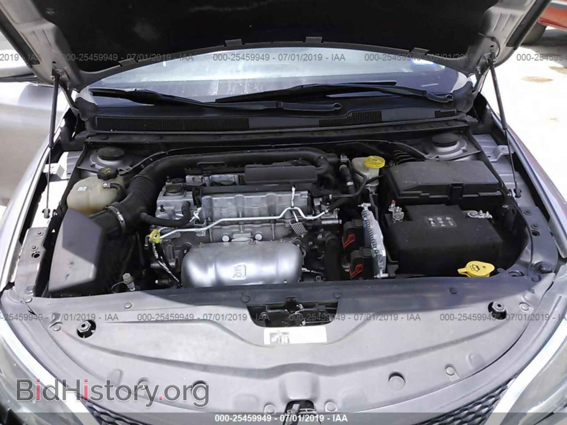 2016 CHRYSLER 200 - VIN: 1C3CCCAB2GN149937 - Photo 10