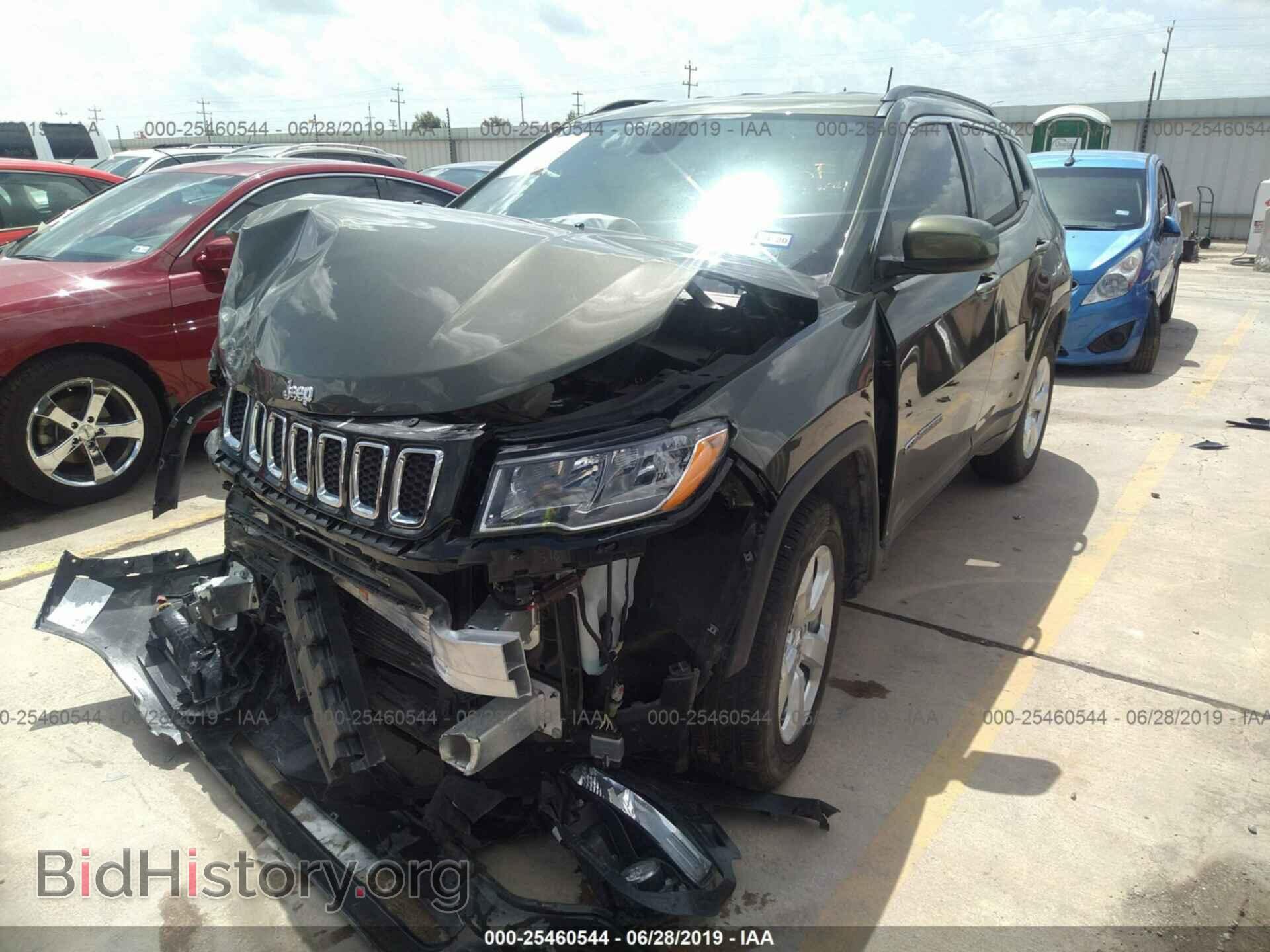 2018 JEEP COMPASS - VIN: 3C4NJCBB6JT267862 - Фото 2