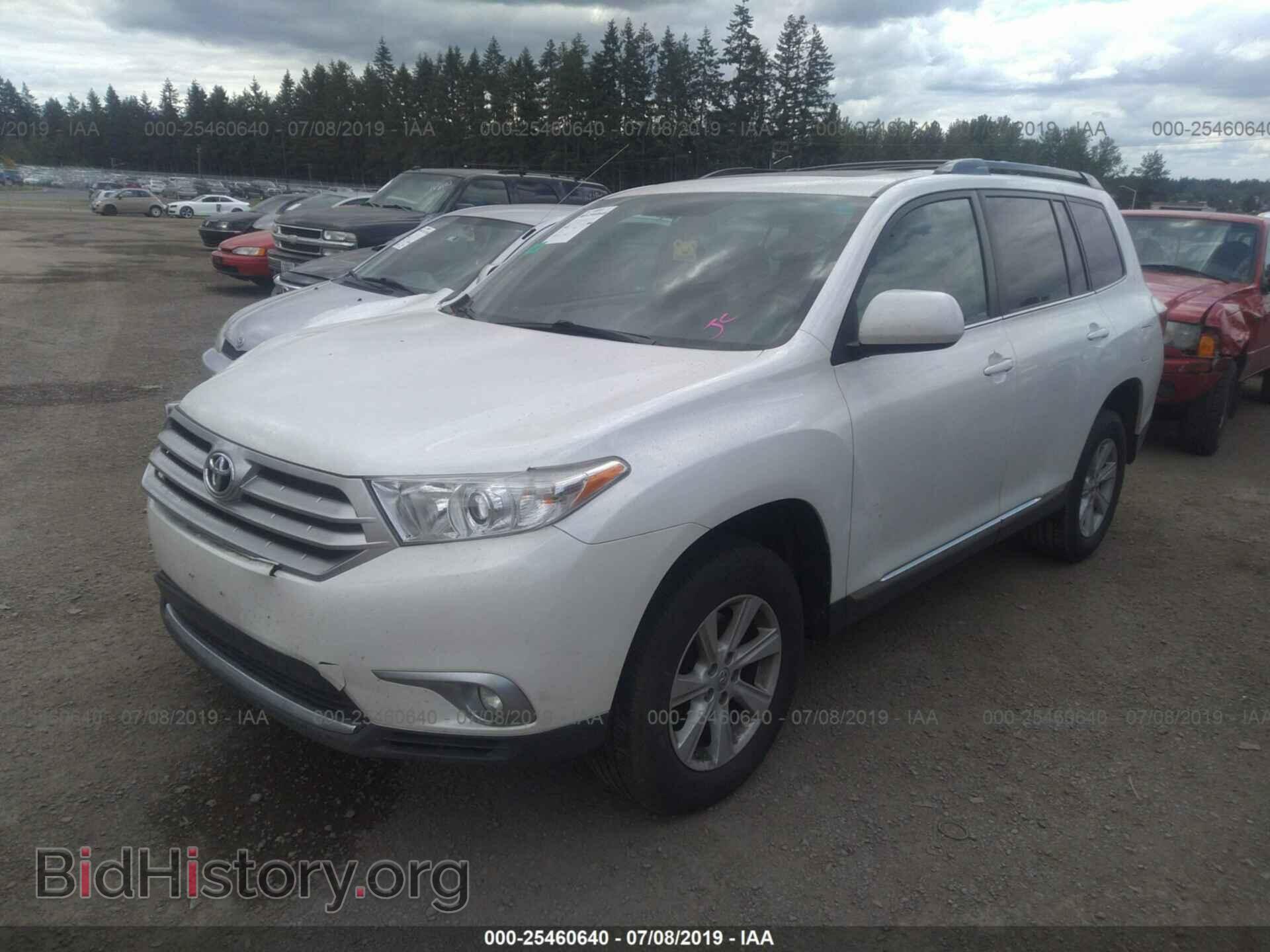 2012 TOYOTA HIGHLANDER - VIN: 5TDBK3EH2CS122119 - Фото 2